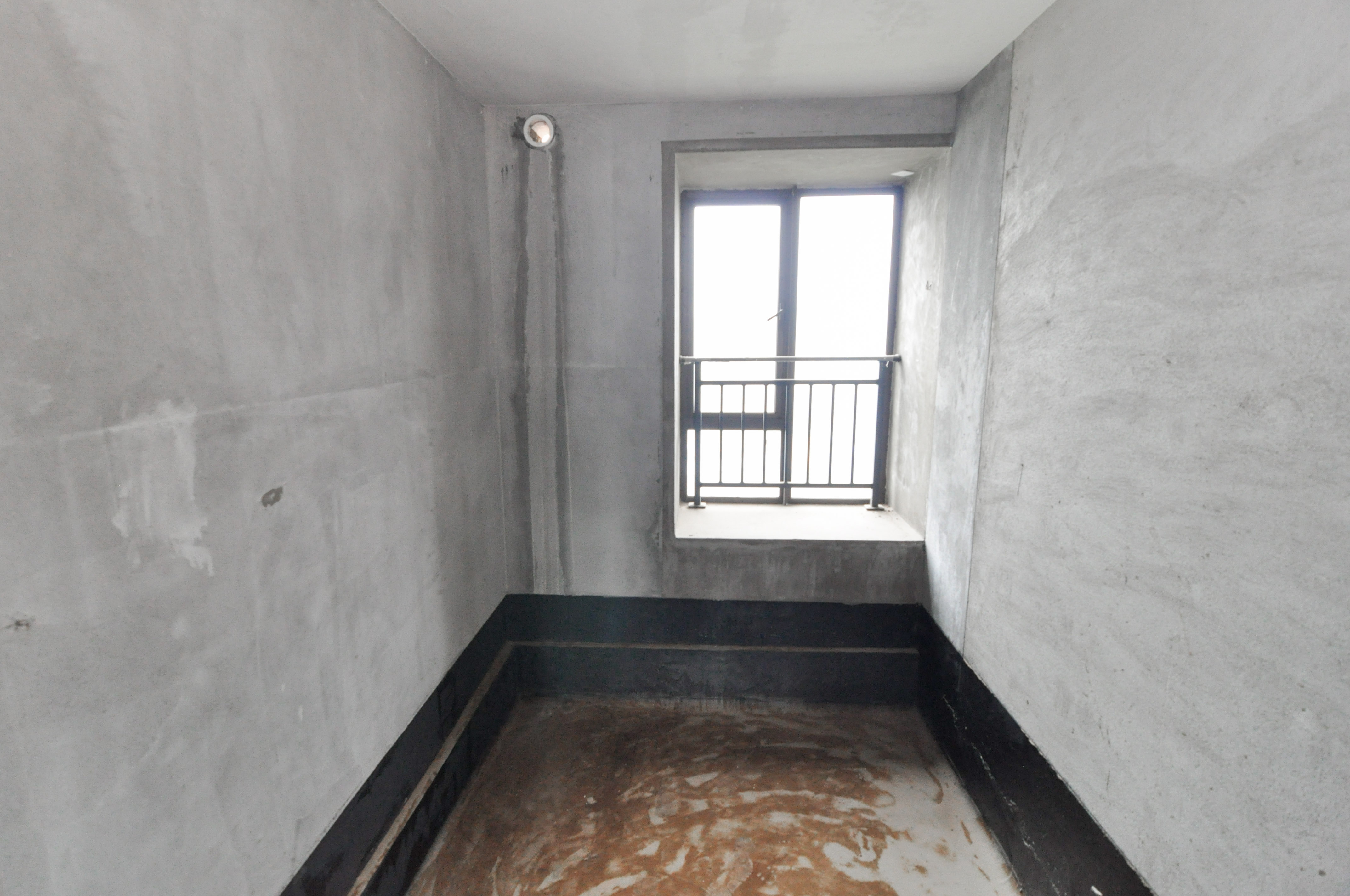 达美溪湖湾  5室2厅3卫   481.00万其他