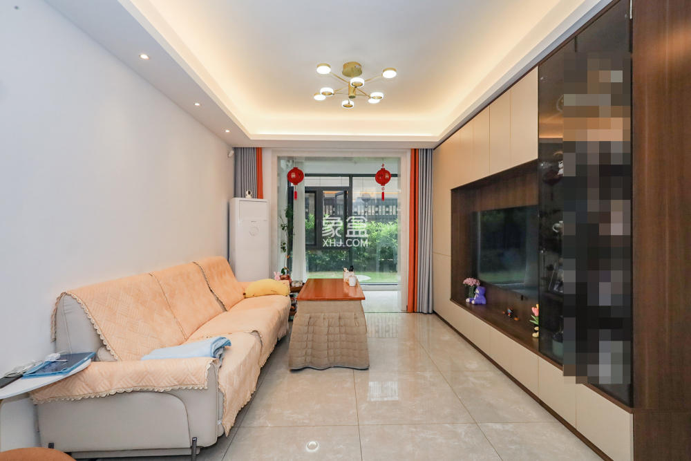 龙湖铂金中心（龙湖春江郦城）  3室2厅2卫    178.0万