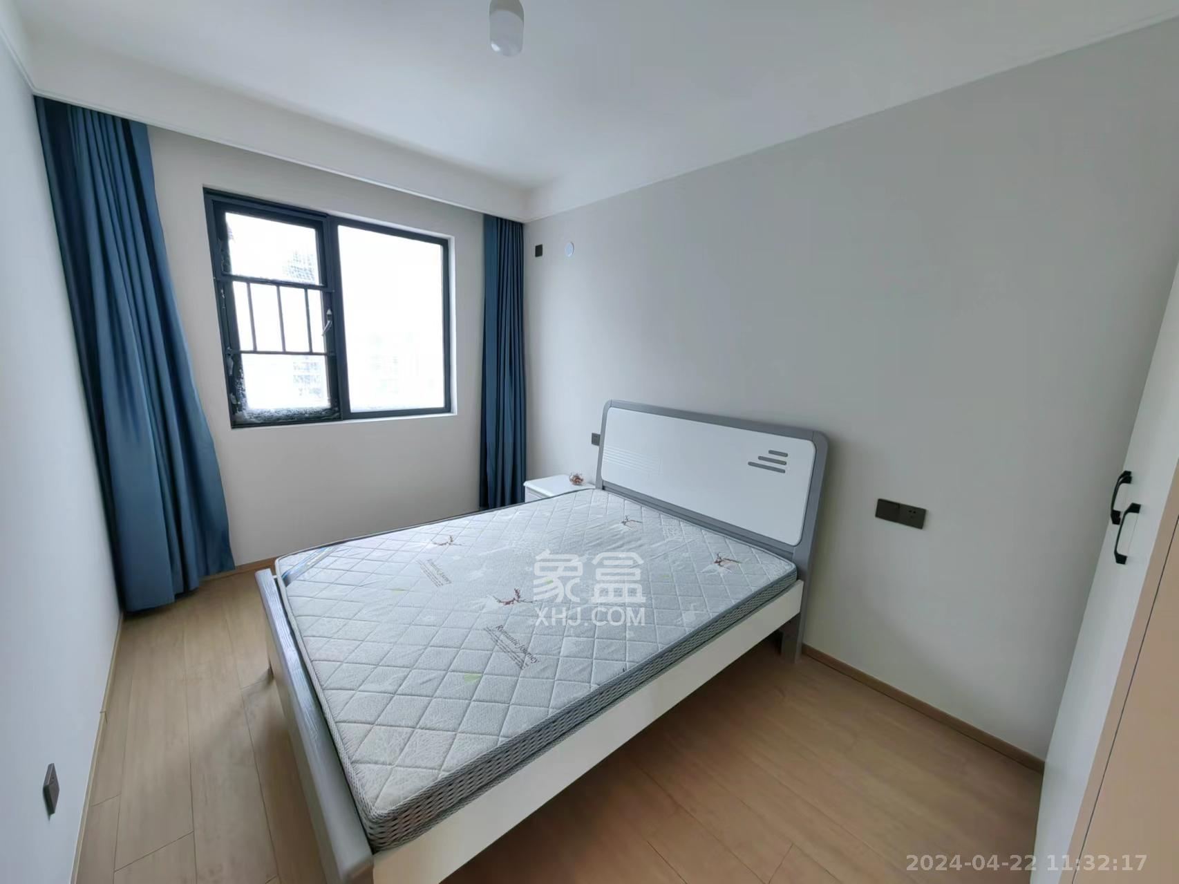 华润凯旋门一期  4室2厅2卫    3300.0元/月室内图