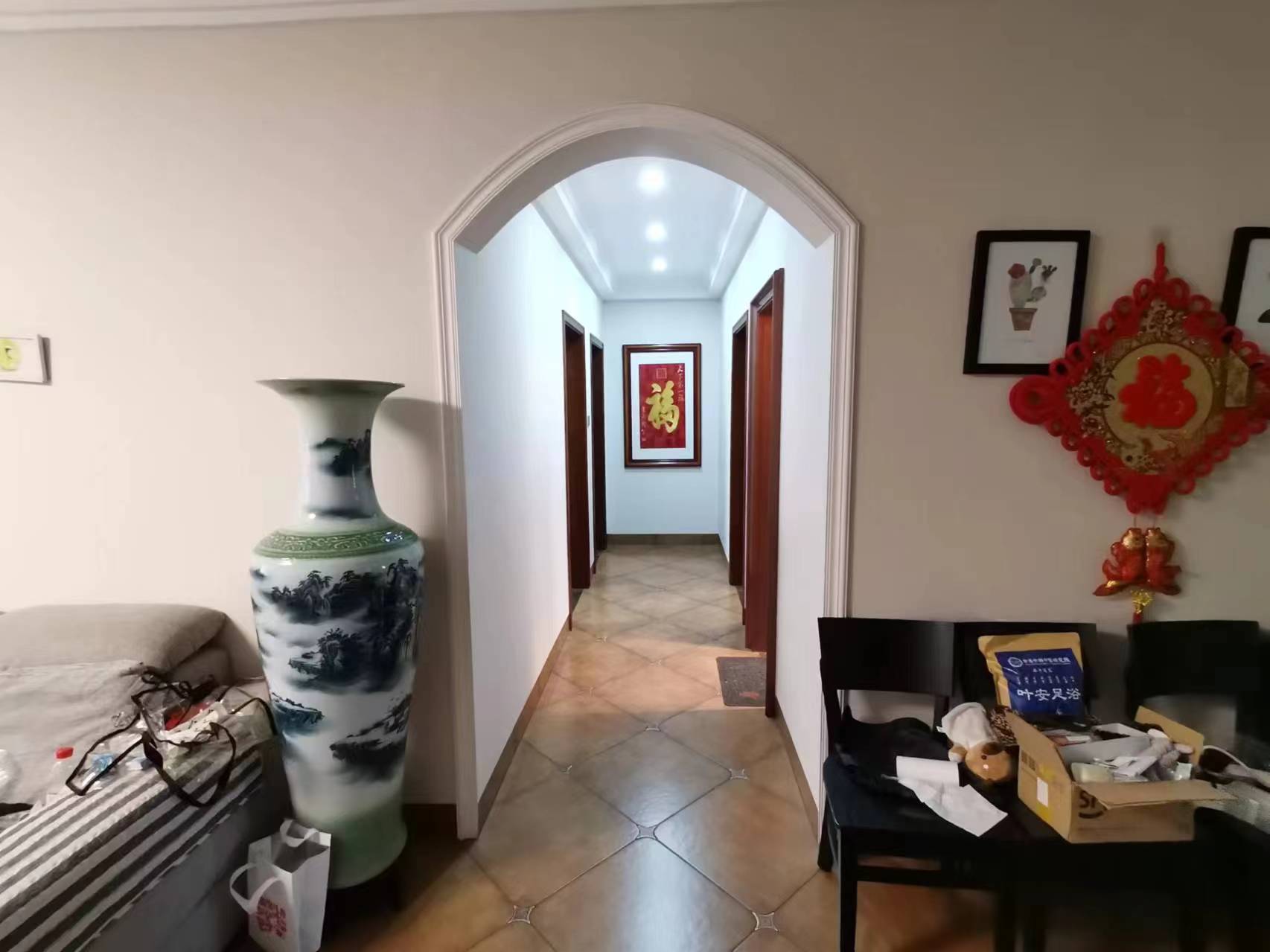 山水洲城华晨第一城 3室2厅2卫 88.0万 山水洲城华晨第一城 3室2厅2卫 88.0万室内图