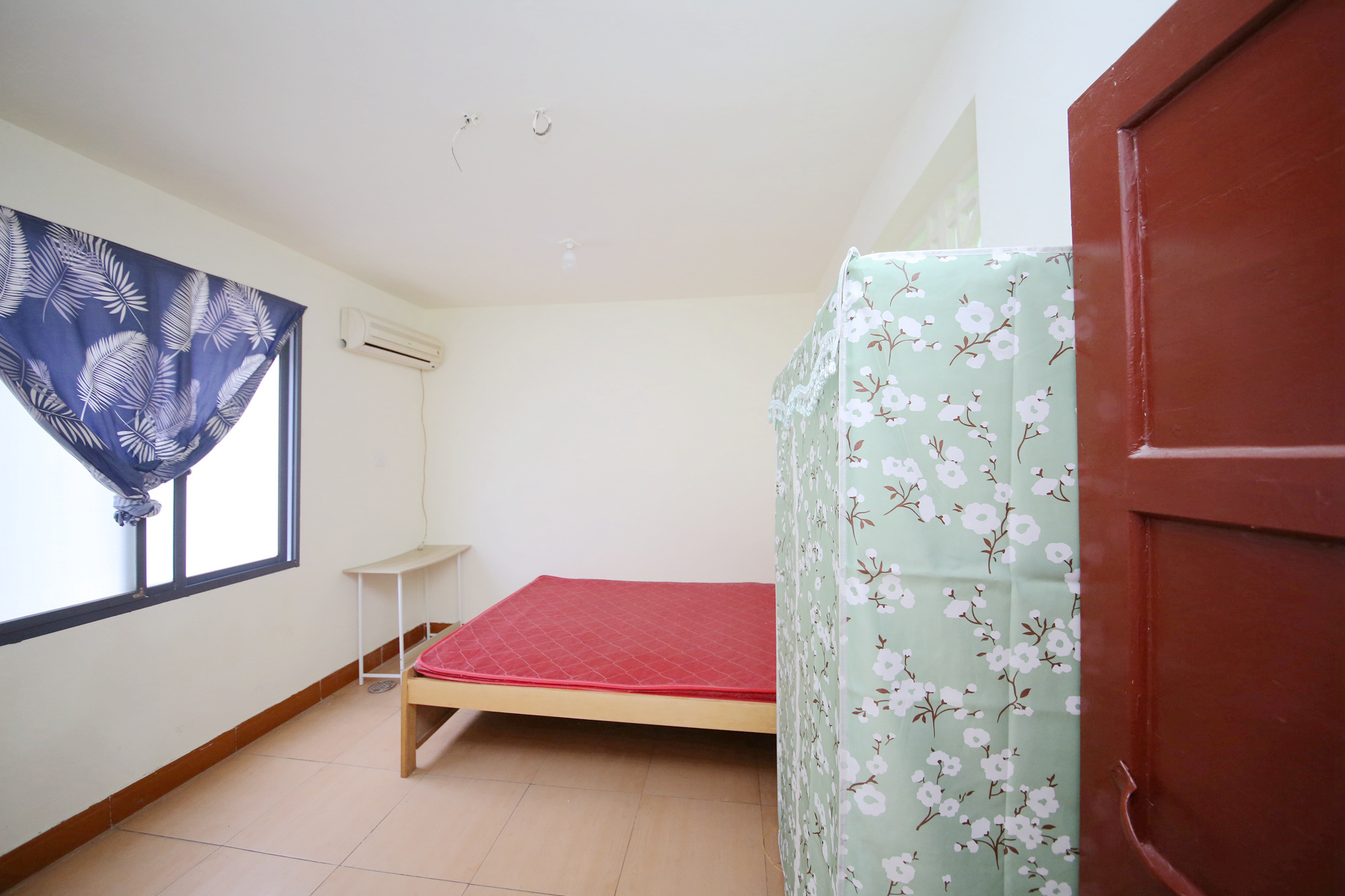 李公庙商住楼  2室1厅1卫   49.80万卧室
