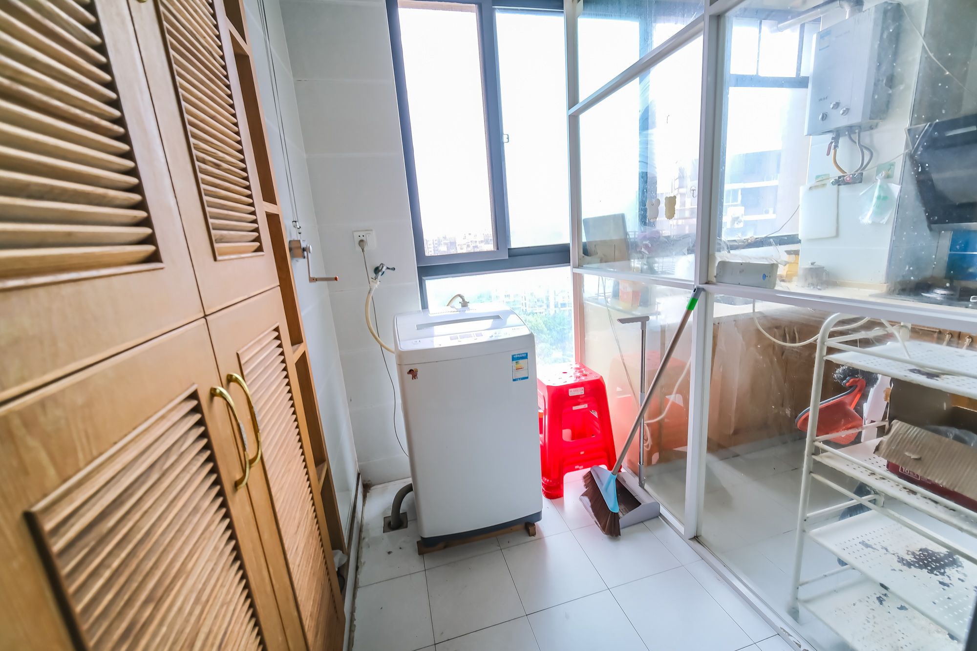 山水湾 1室1厅0卫 30.8万 山水湾 1室1厅0卫 30.8万阳台