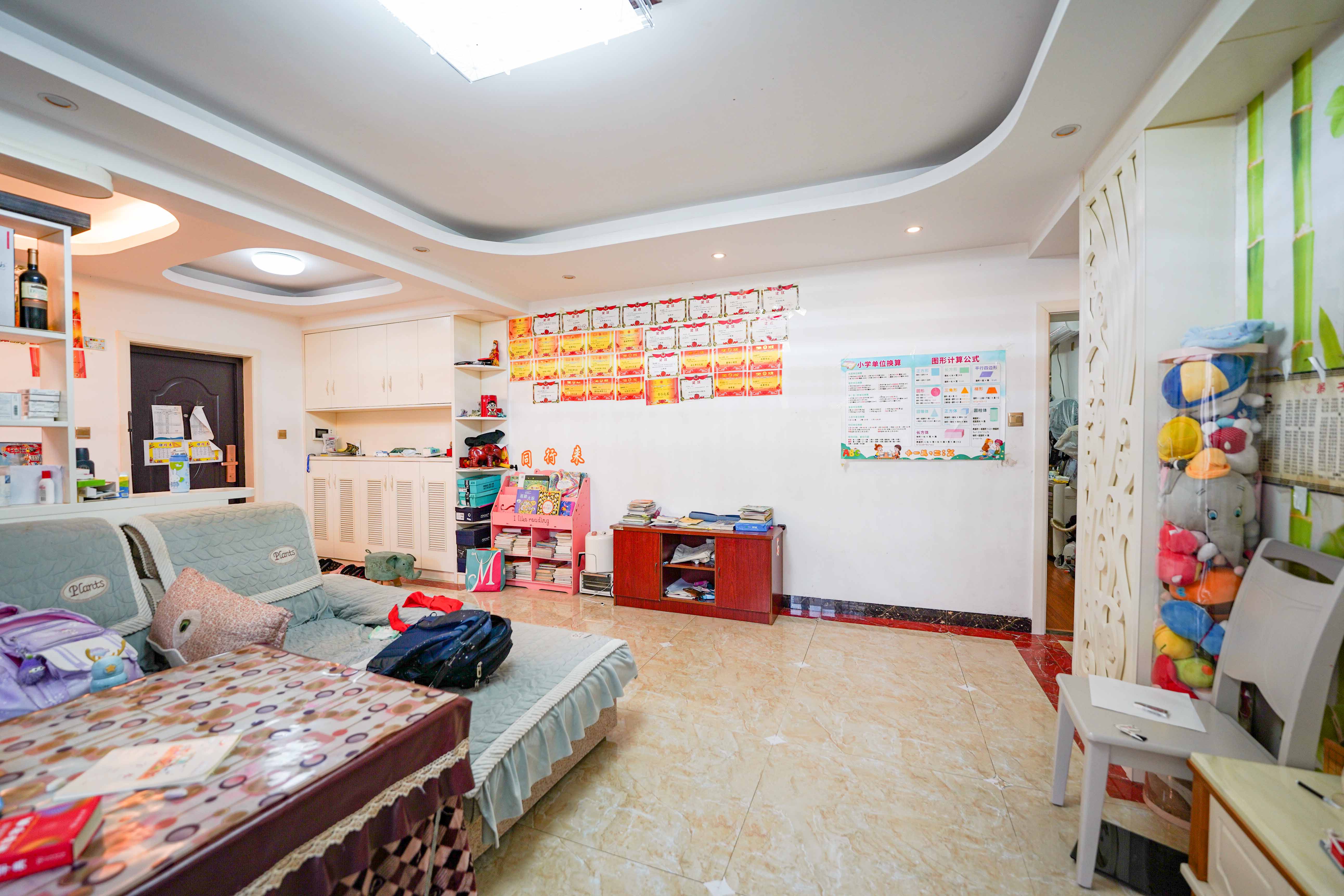 丽发新城  3室2厅2卫    79.0万 丽发新城  3室2厅2卫    79.0万