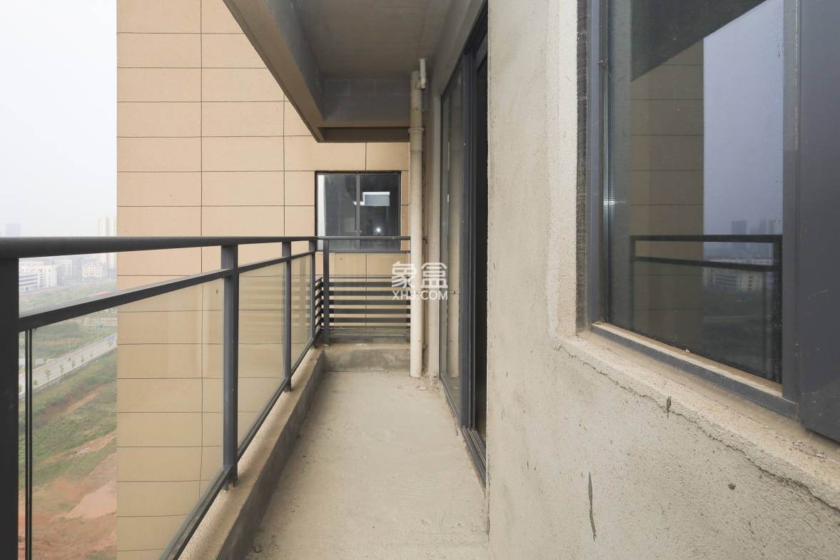 嘉宇北部湾A区  4室2厅2卫    79.8万 嘉宇北部湾A区  4室2厅2卫    79.8万阳台