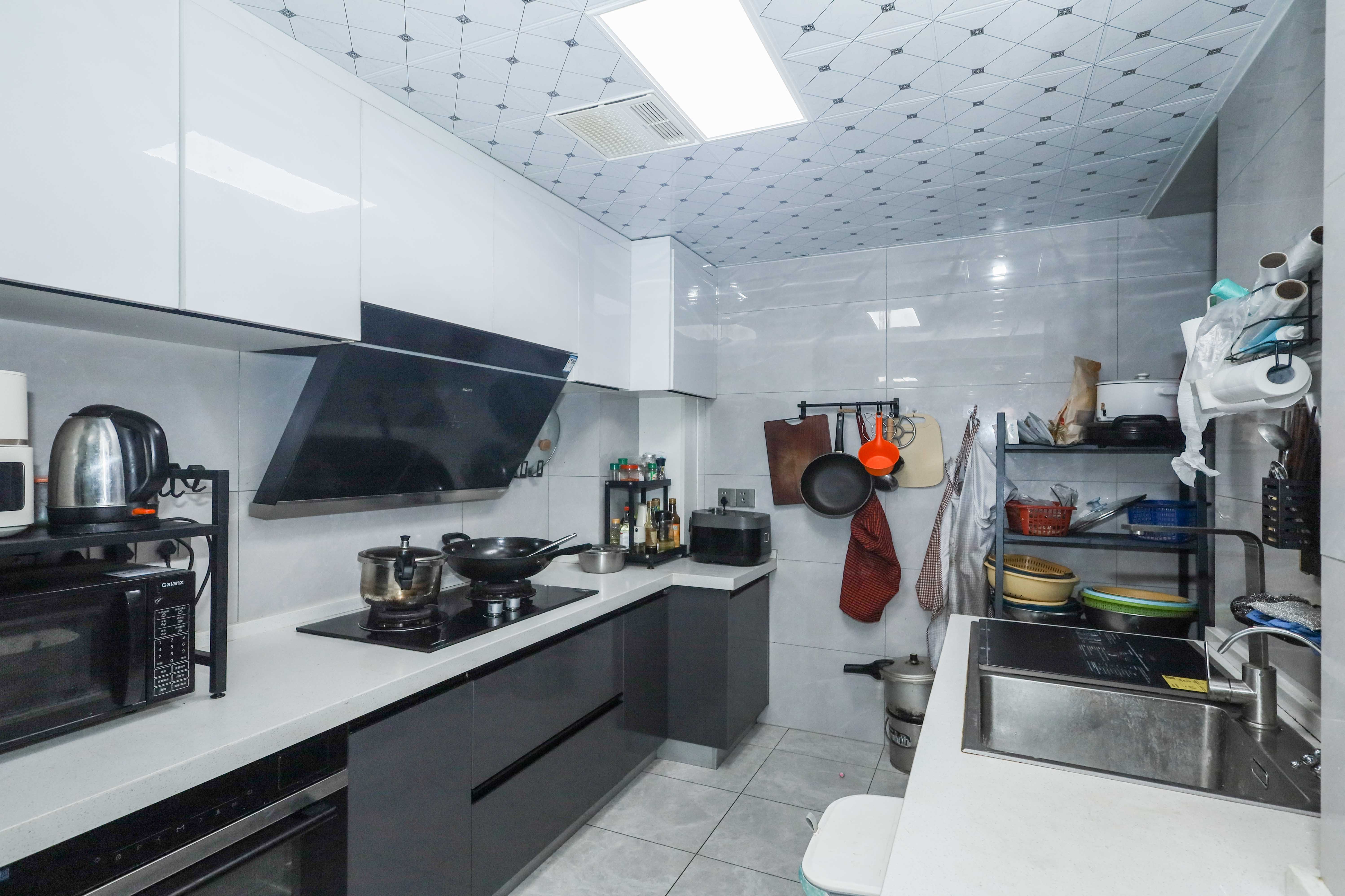 中冶中央公园 2室2厅1卫 101.0万 中冶中央公园 2室2厅1卫 101.0万厨房