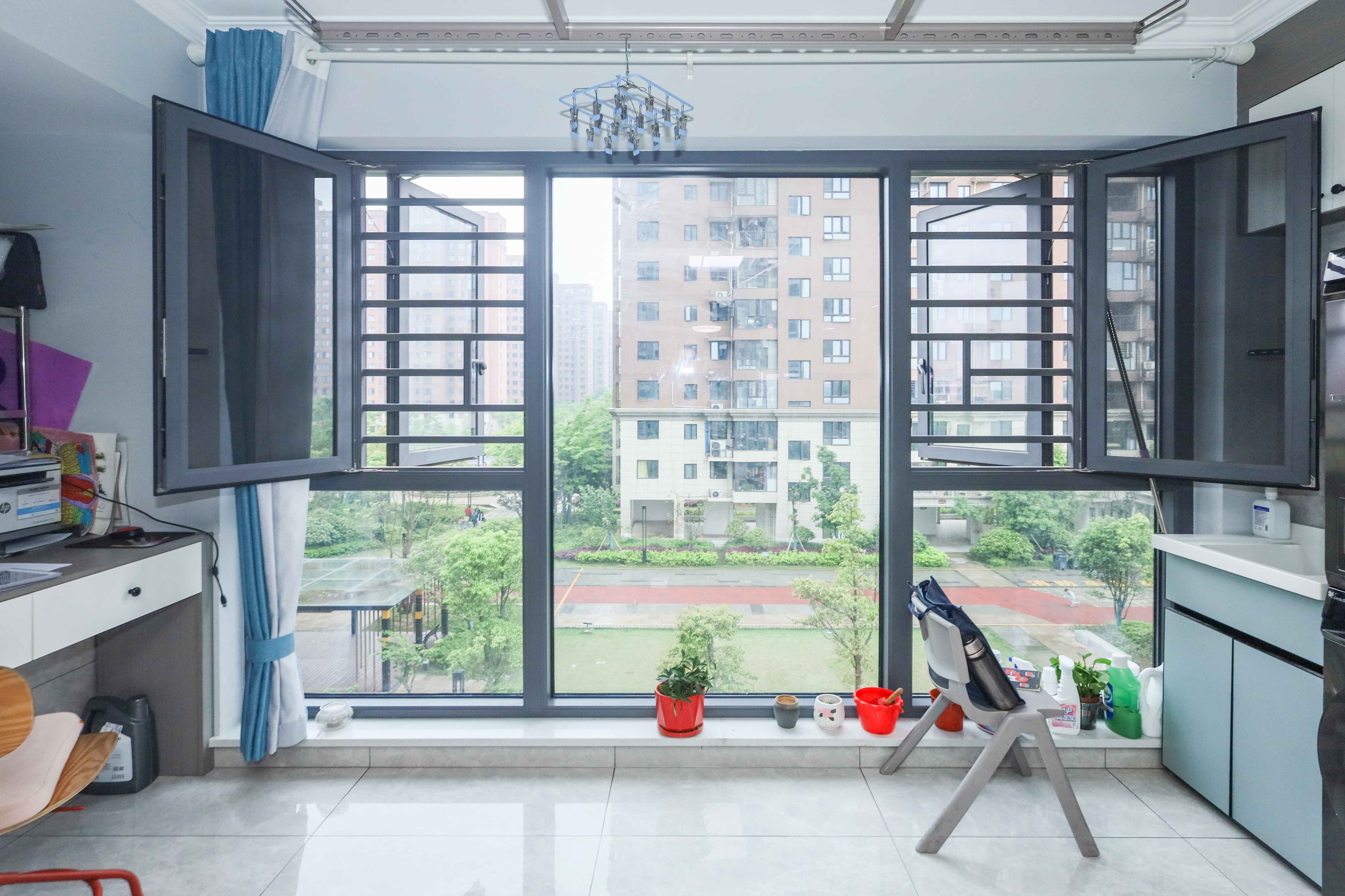 中冶中央公园 2室2厅1卫 101.0万 中冶中央公园 2室2厅1卫 101.0万阳台