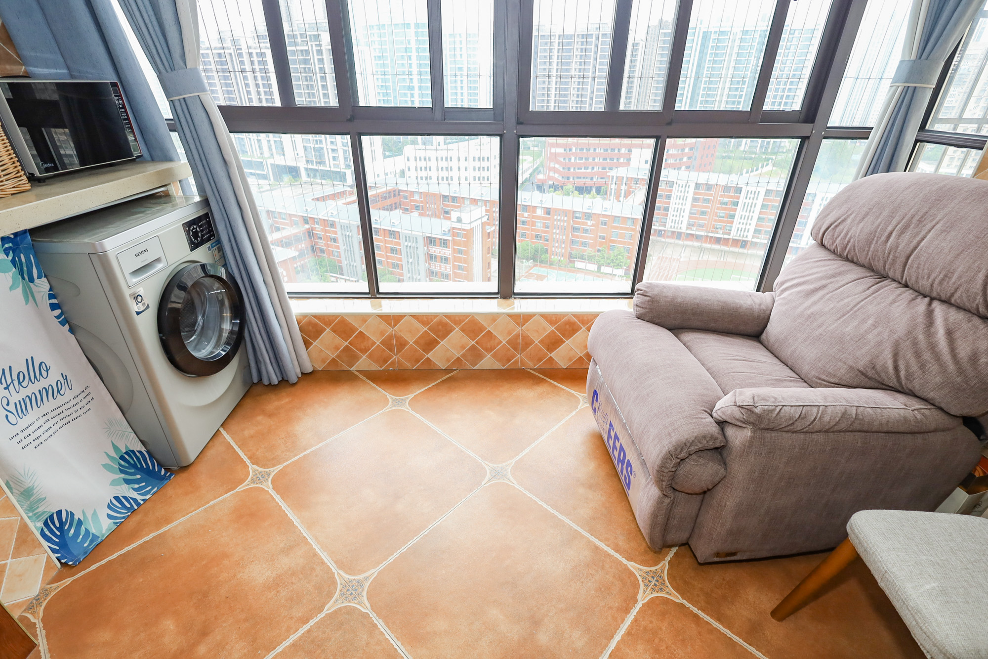 谷山庭院二期 2室2厅1卫 67.0万 谷山庭院二期 2室2厅1卫 67.0万阳台