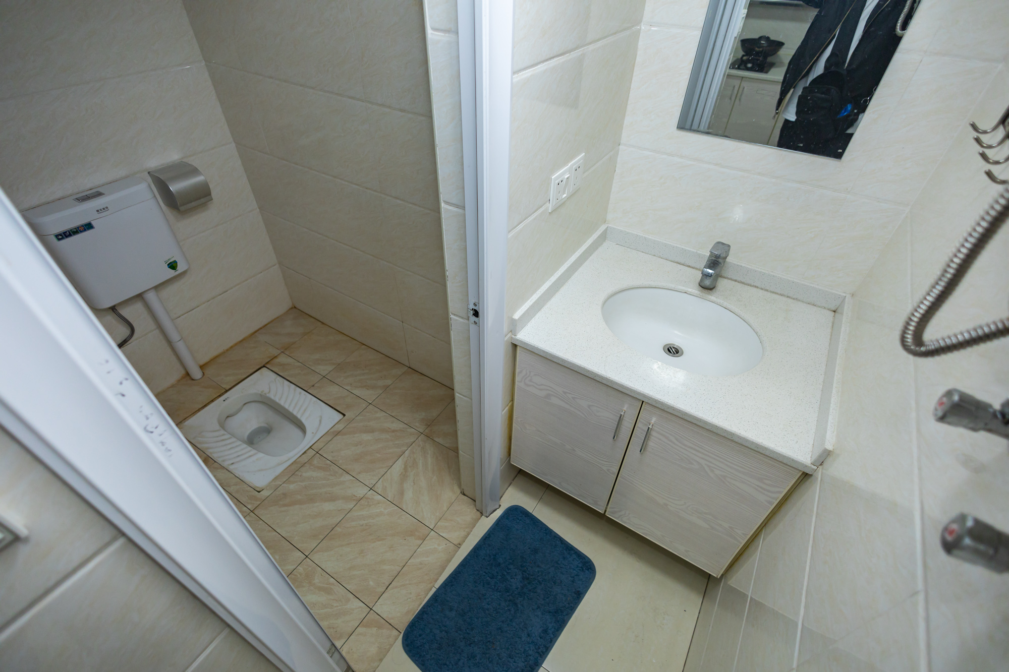 时代星空  1室1厅1卫    20.8万卫生间