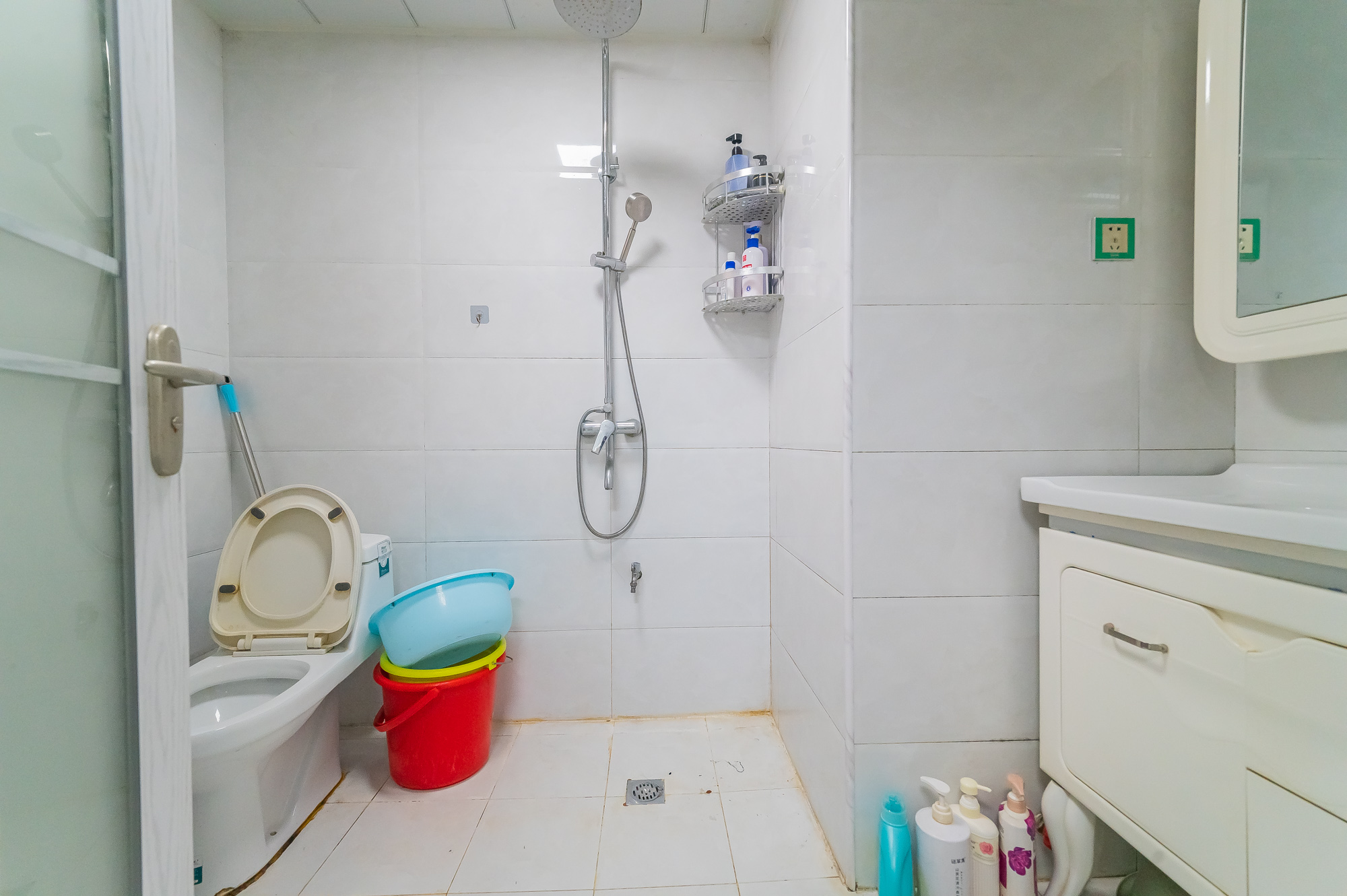 方略城市广场  1室1厅1卫    32.0万 方略城市广场  1室1厅1卫    32.0万卫生间