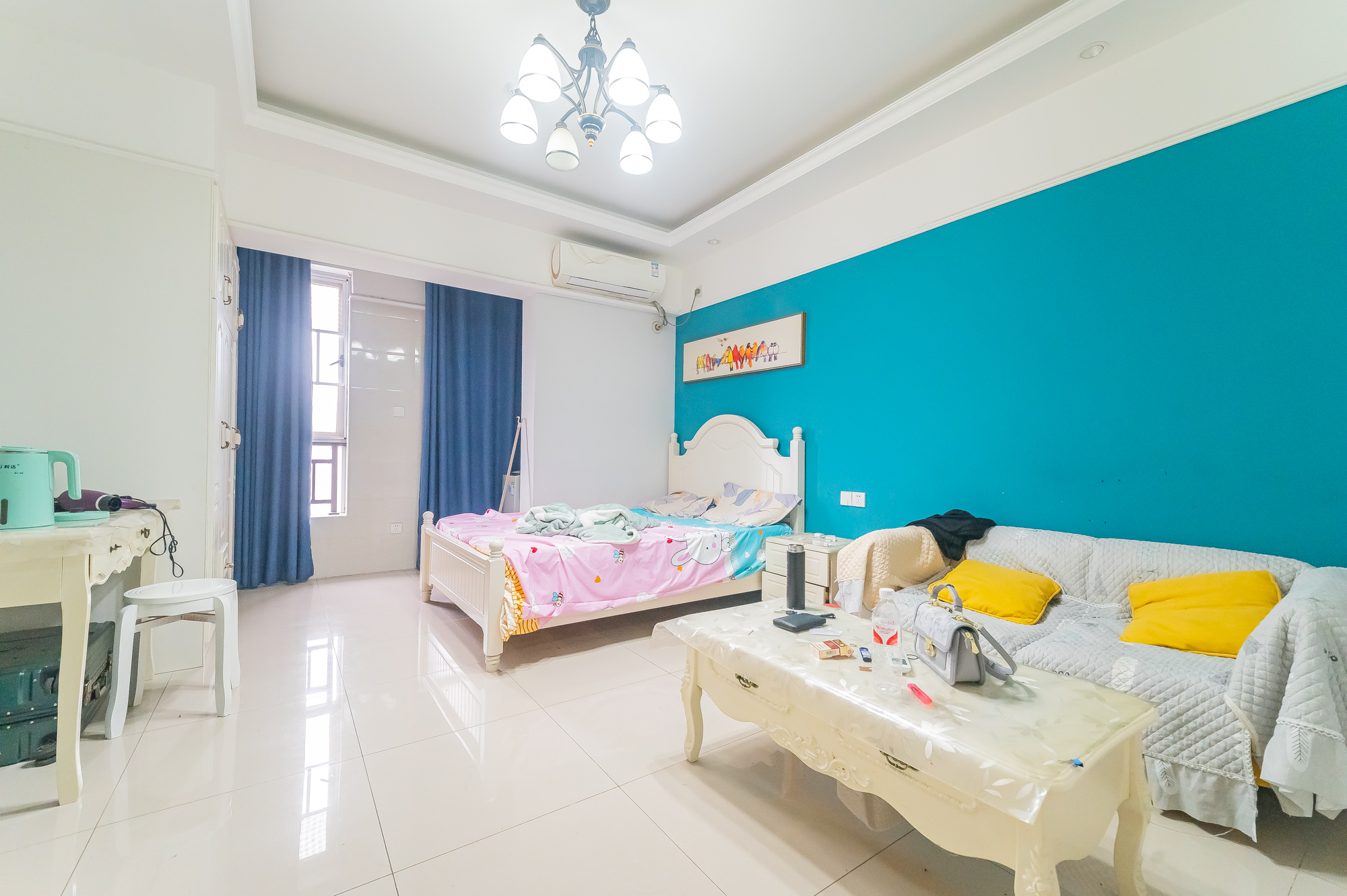 MOMA当代广场 1室1厅1卫 21.8万 MOMA当代广场 1室1厅1卫 21.8万客厅