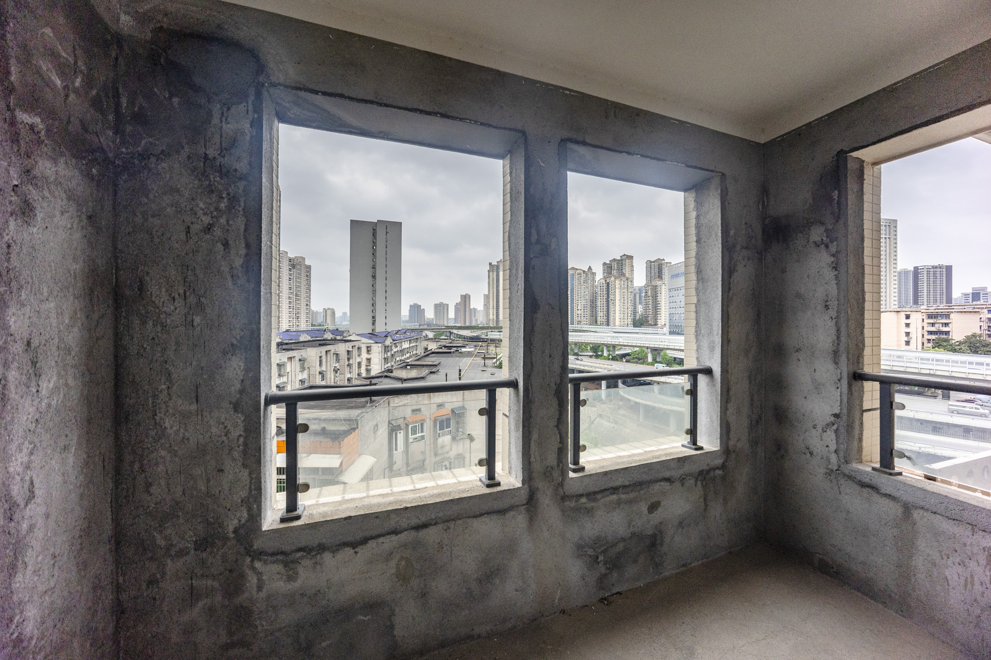 天鸿天府(天鸿中央大院) 2室2厅1卫 65.0万 天鸿天府(天鸿中央大院) 2室2厅1卫 65.0万其他