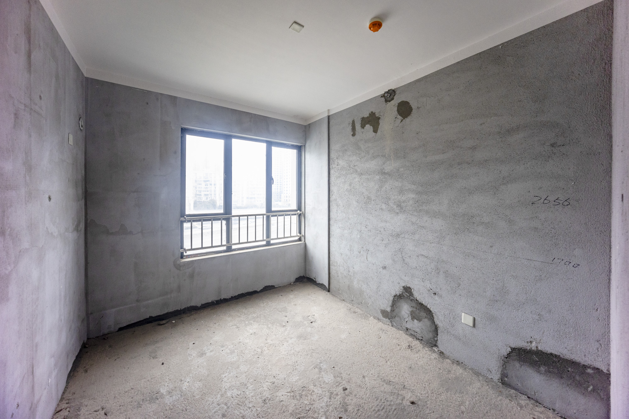 天鸿天府(天鸿中央大院) 2室2厅1卫 65.0万 天鸿天府(天鸿中央大院) 2室2厅1卫 65.0万其他