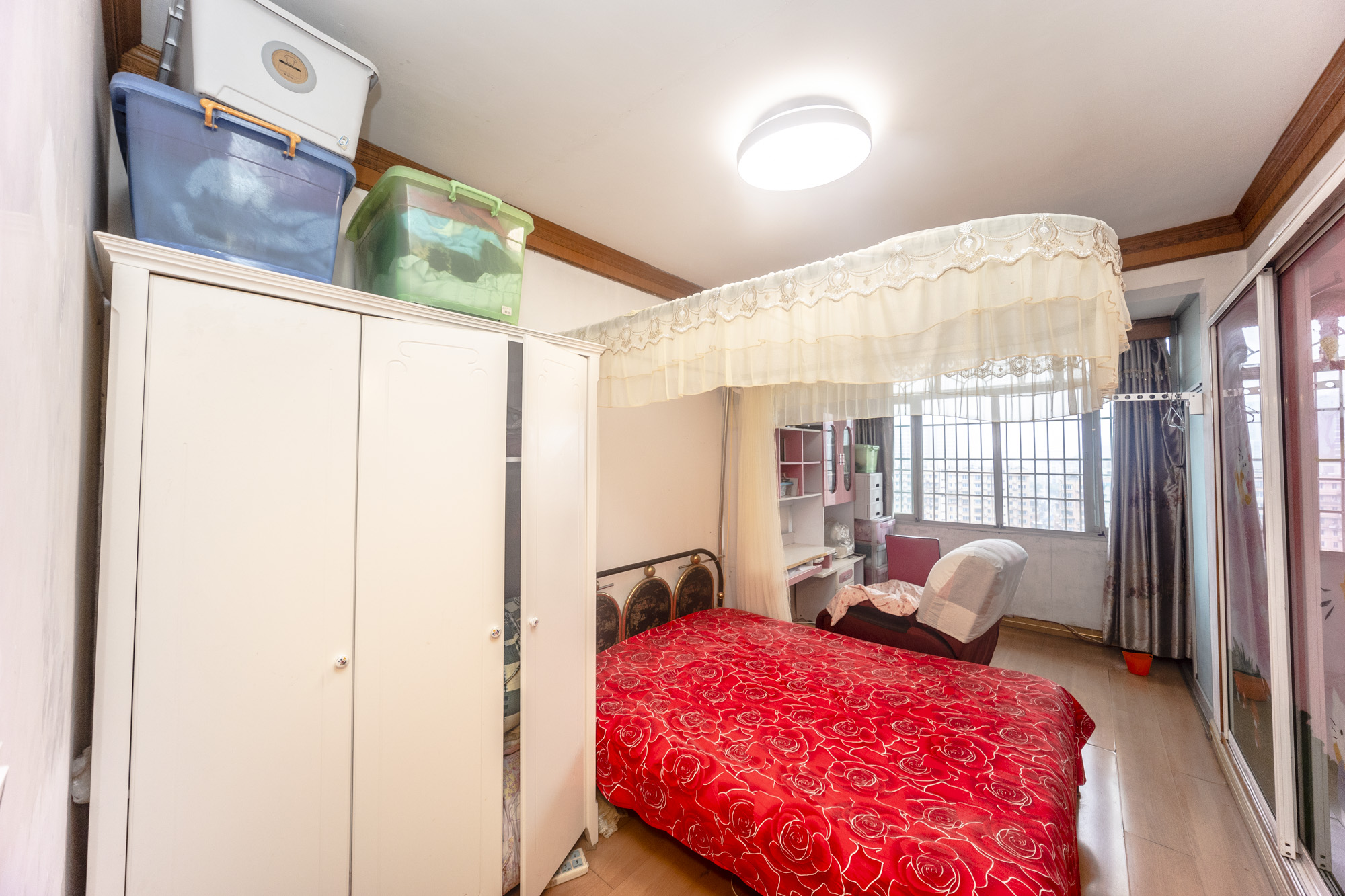 东瓜山一村  2室2厅1卫   48.80万卧室