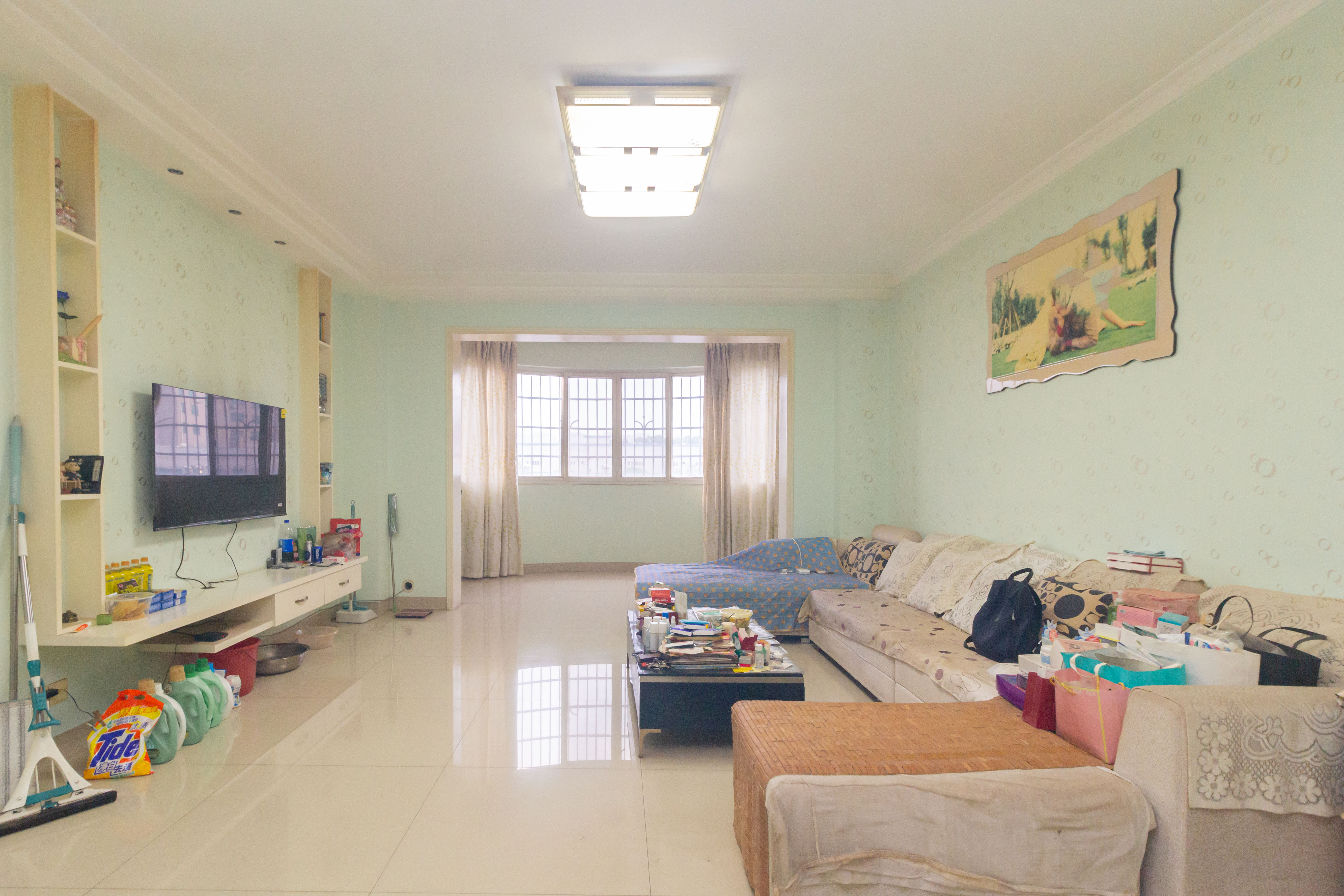 星城国际 3室2厅2卫 63.0万 星城国际 3室2厅2卫 63.0万客厅