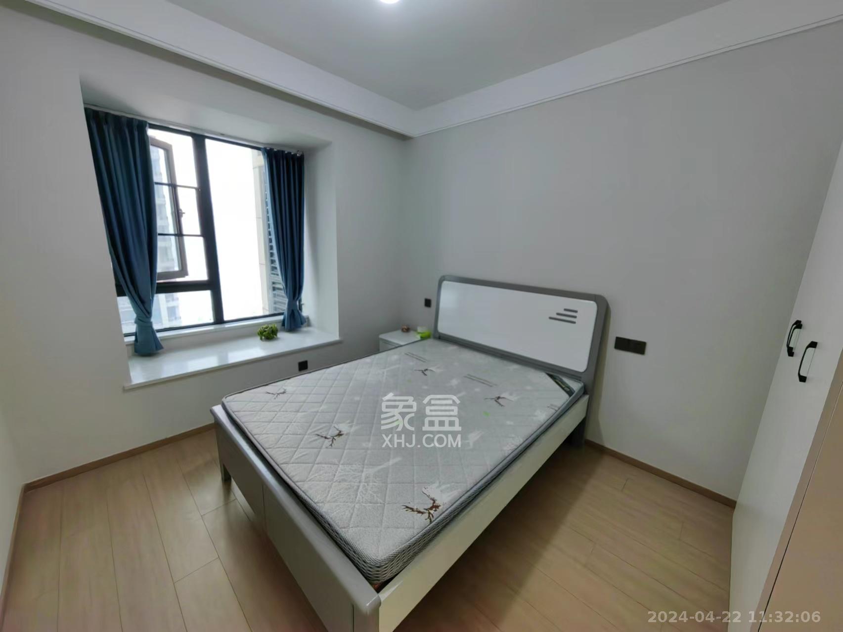 华润凯旋门一期  4室2厅2卫    3300.0元/月室内图