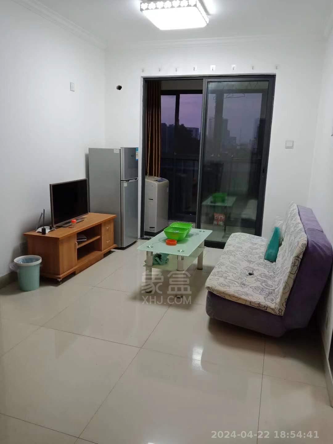 恒瑞雅园 1室1厅1卫 1400.0元/月 恒瑞雅园 1室1厅1卫 1400.0元/月室内图