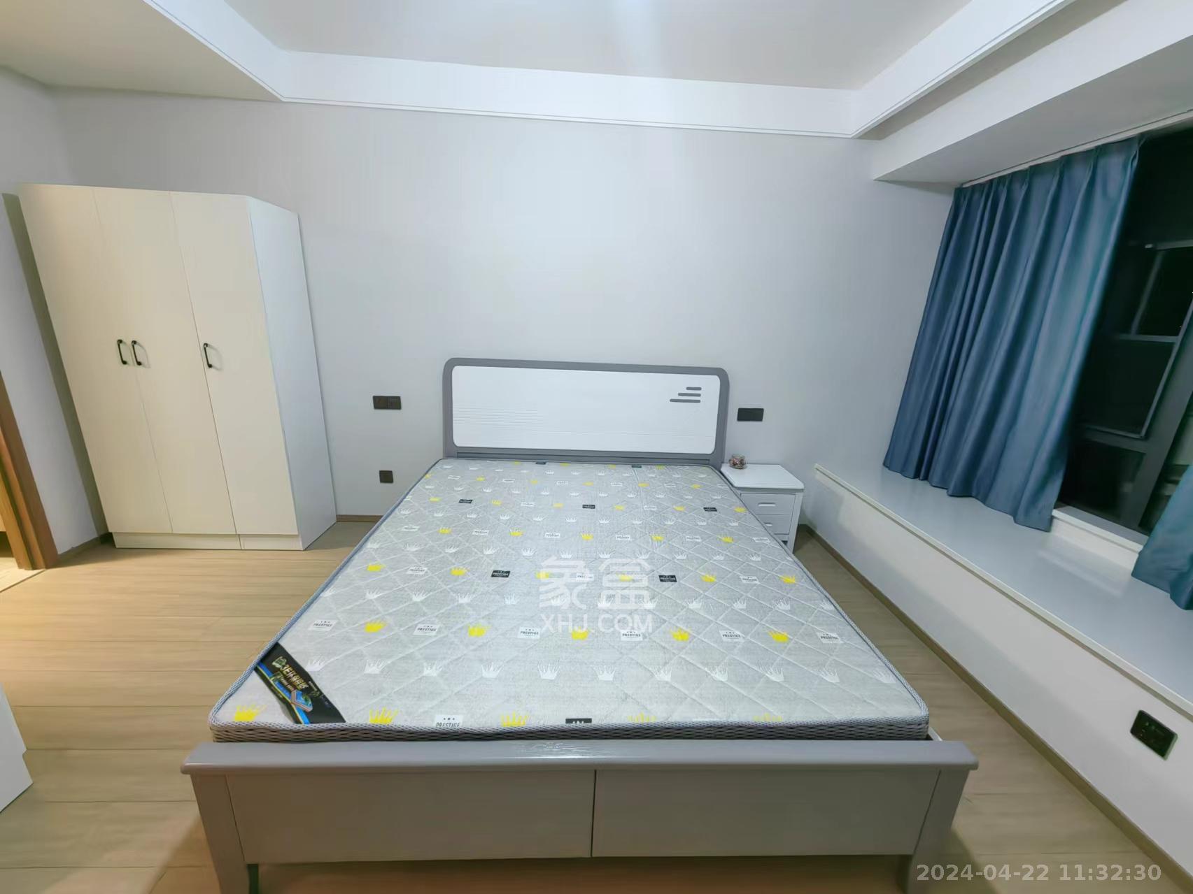 华润凯旋门一期  4室2厅2卫    3300.0元/月室内图