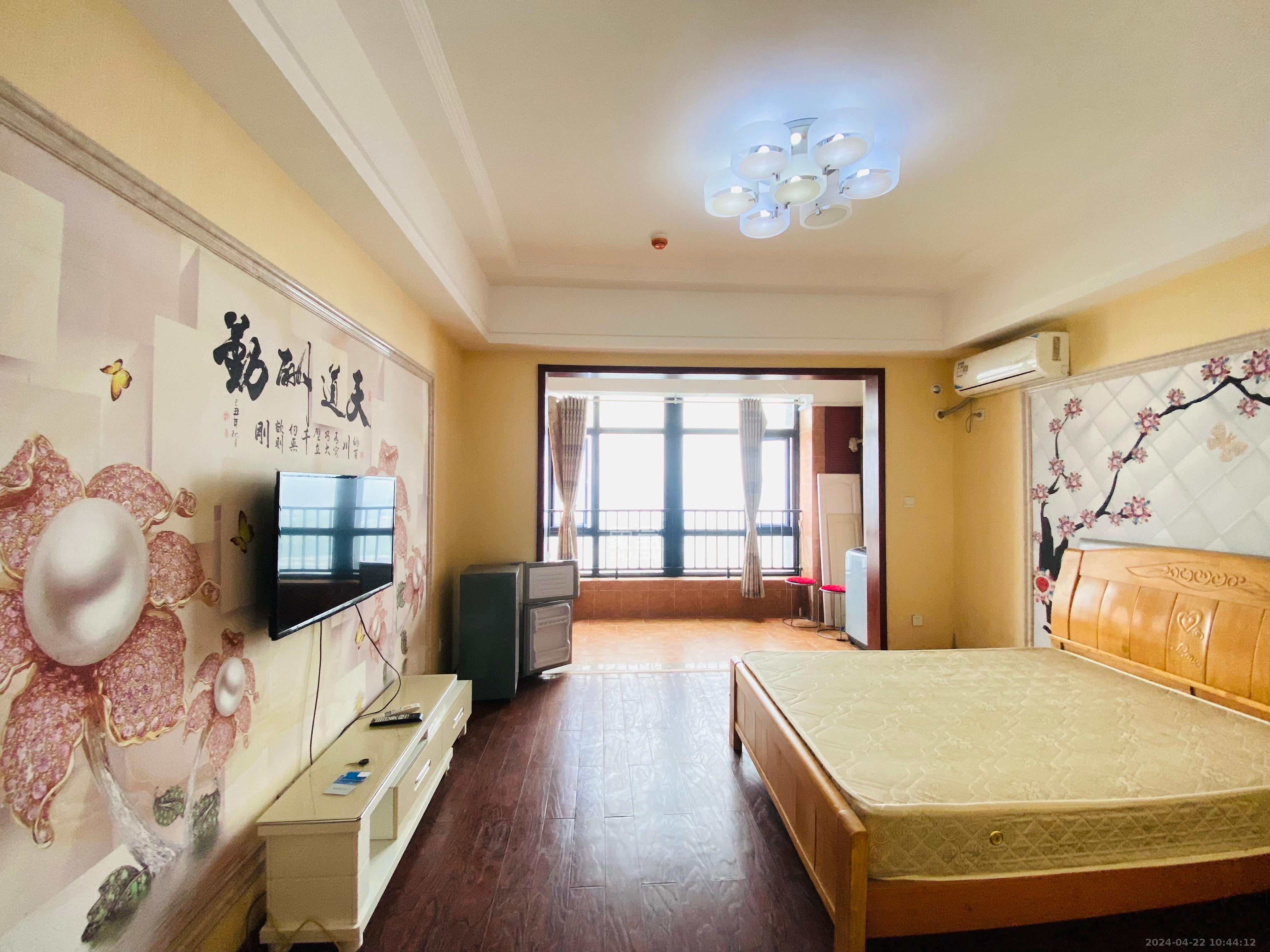天元涉外景园B区  1室1厅1卫   1500.00元/月室内图1