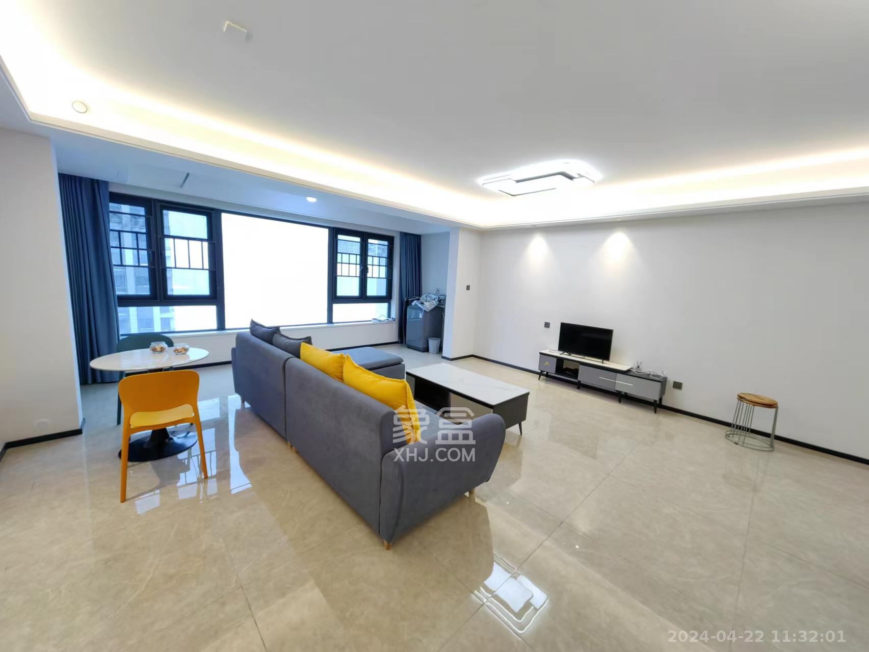 华润凯旋门一期  4室2厅2卫    3300.0元/月室内图