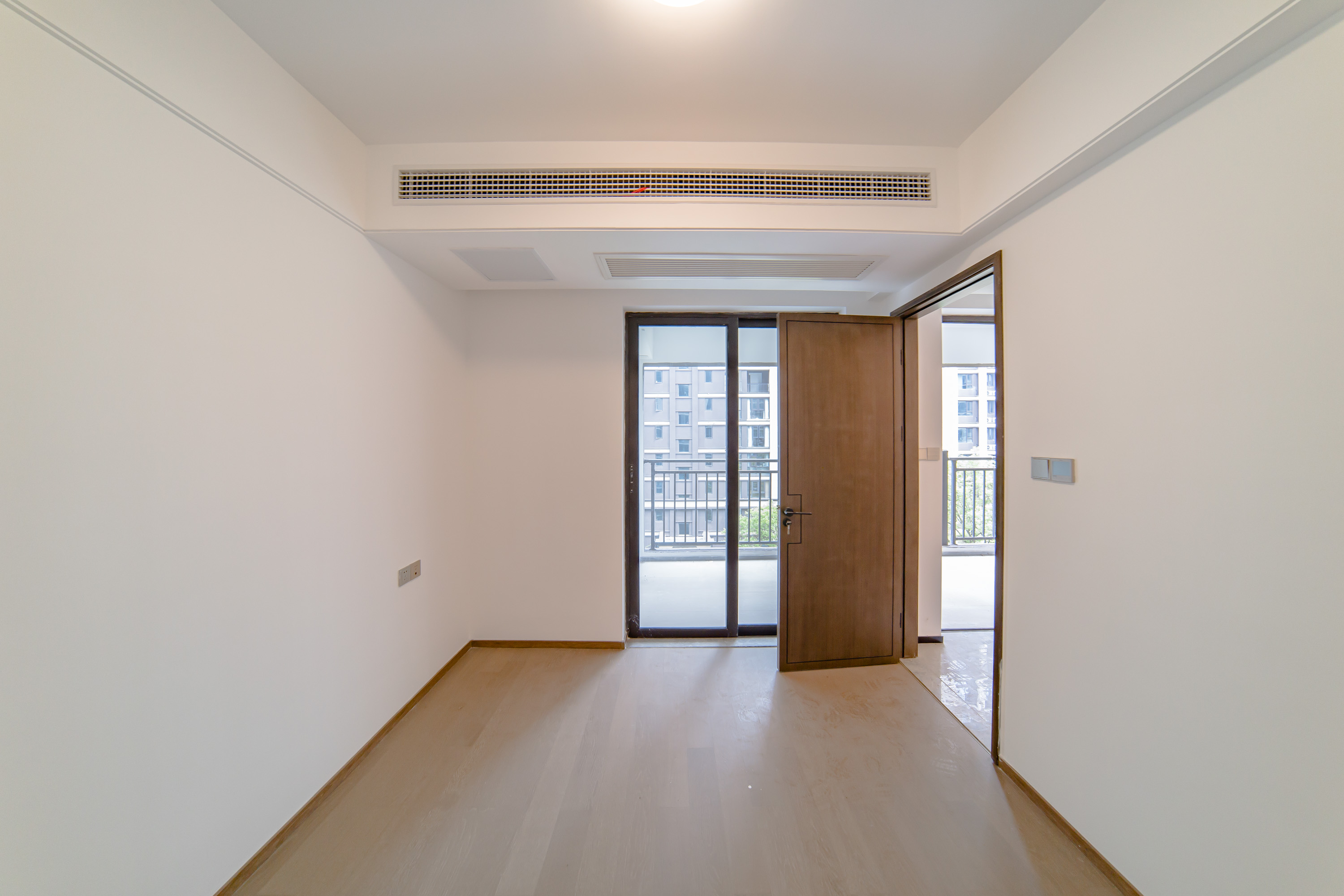 建发电建江山悦 4室2厅2卫 179.8万 建发电建江山悦 4室2厅2卫 179.8万卧室