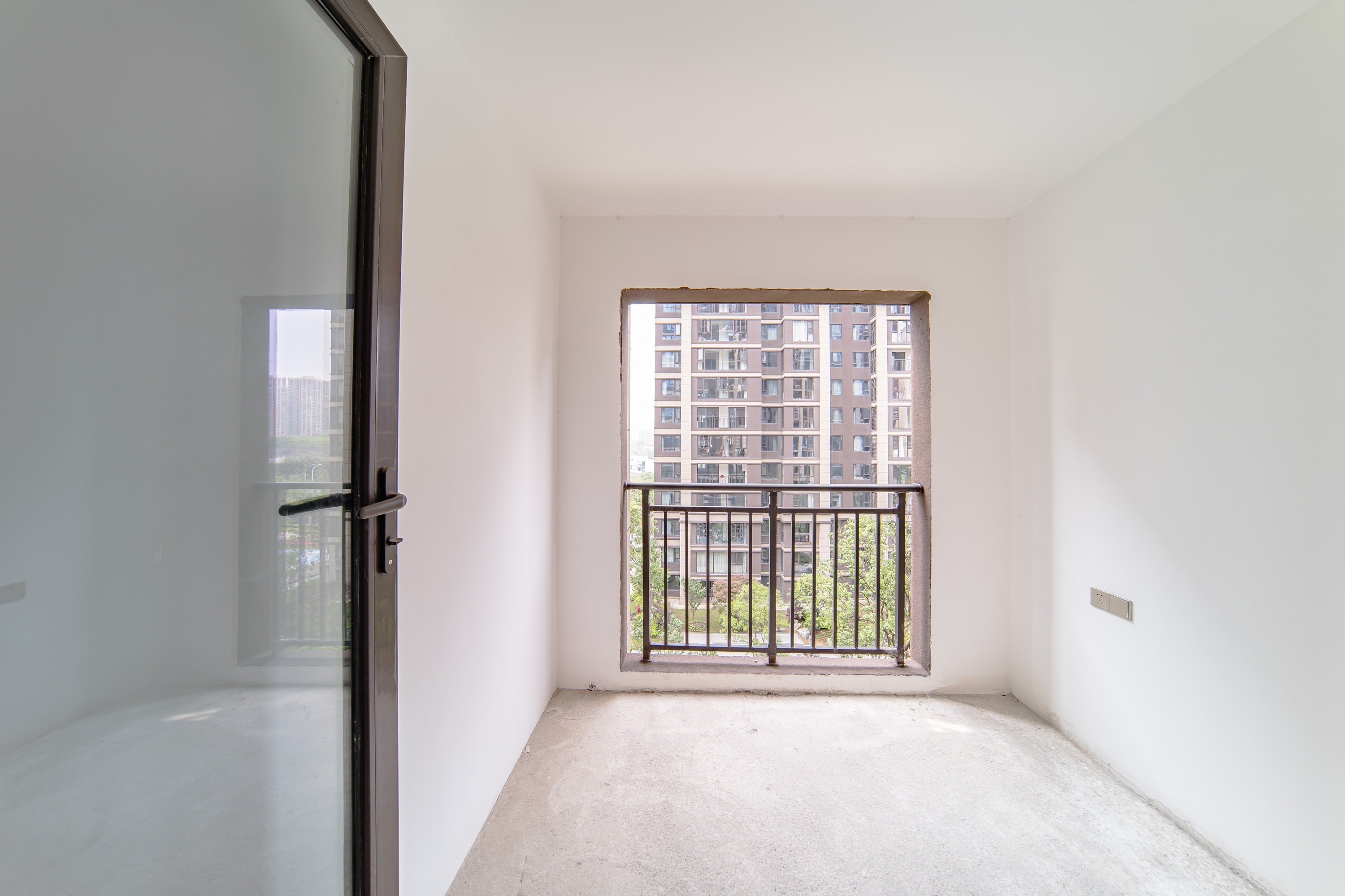 建发电建江山悦 4室2厅2卫 179.8万 建发电建江山悦 4室2厅2卫 179.8万卧室