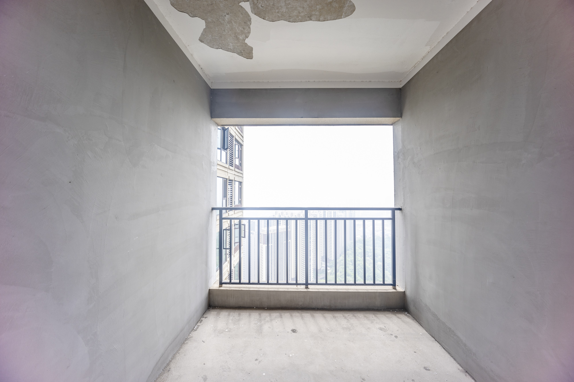 中建江山壹号  4室2厅2卫   449.00万其他