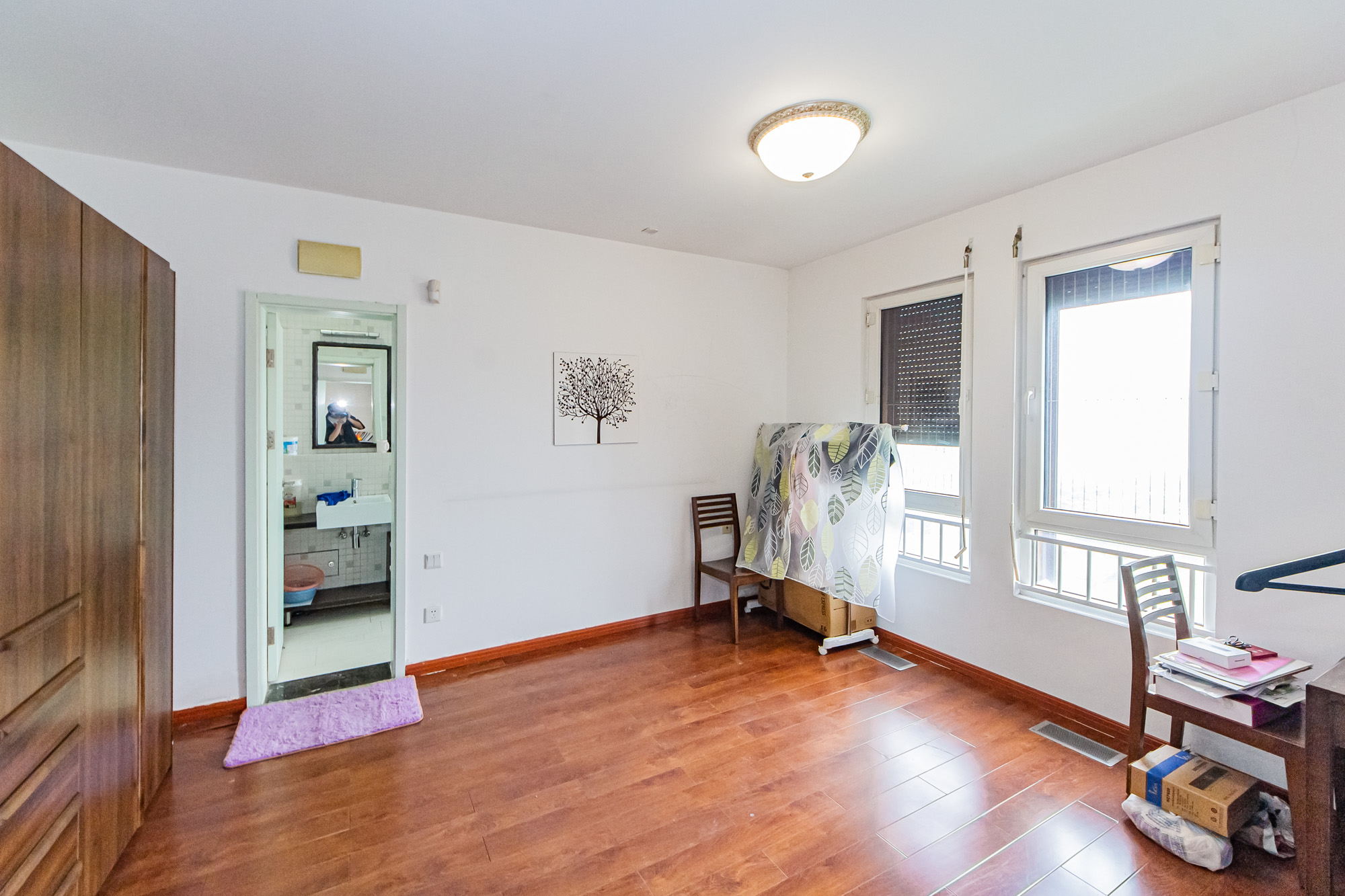 万国城(当代满庭春MOMA)一期 3室2厅2卫 123.0万 万国城(当代满庭春MOMA)一期 3室2厅2卫 123.0万卧室