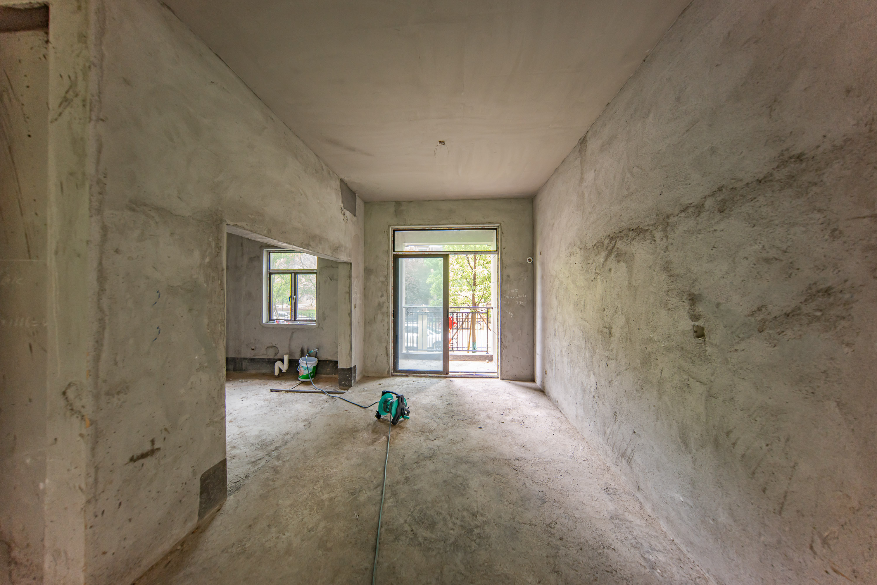 江山帝景雅墅(普罗旺斯) 4室2厅4卫 258.0万 江山帝景雅墅(普罗旺斯) 4室2厅4卫 258.0万客厅