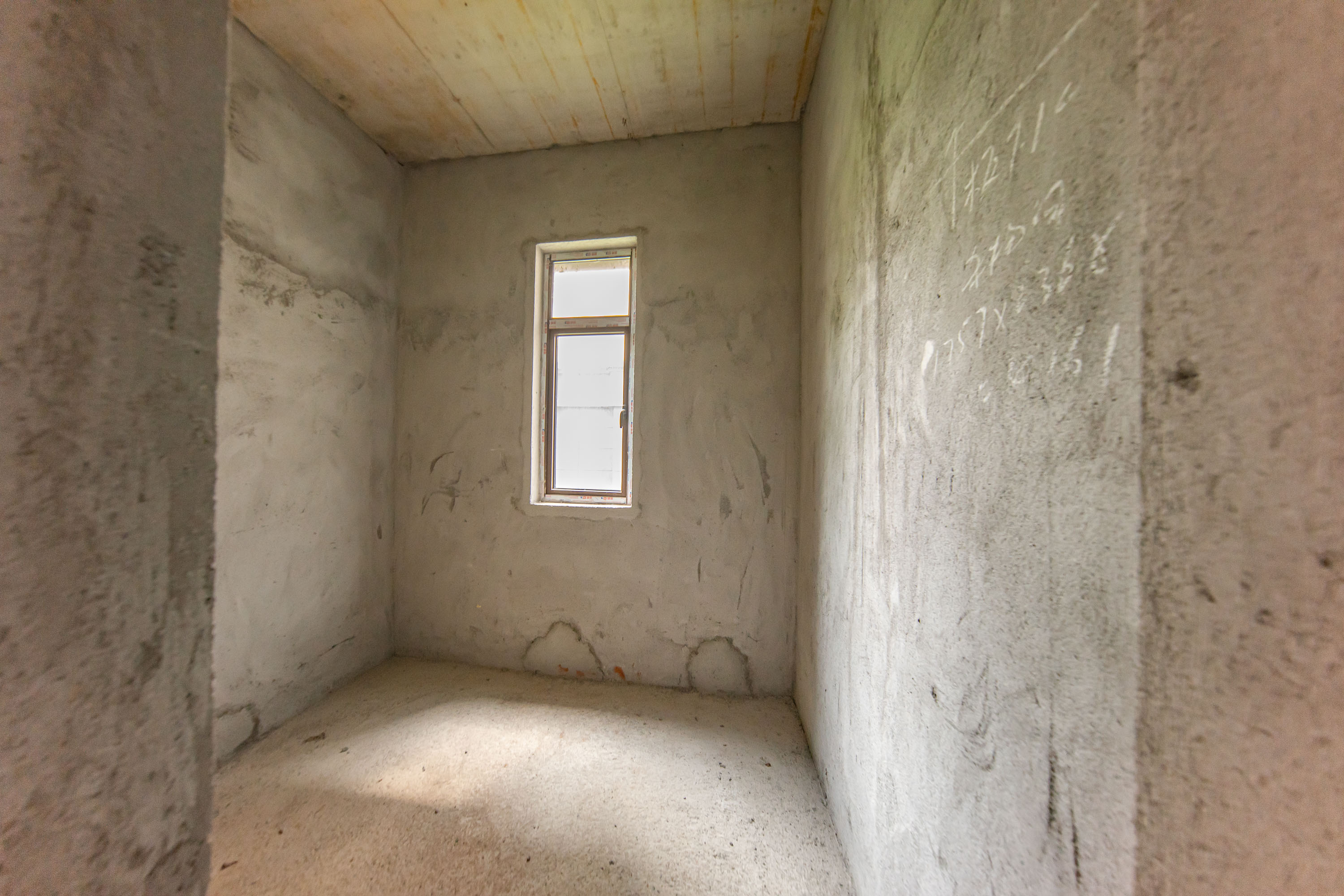 江山帝景雅墅(普罗旺斯) 4室2厅4卫 258.0万 江山帝景雅墅(普罗旺斯) 4室2厅4卫 258.0万卧室