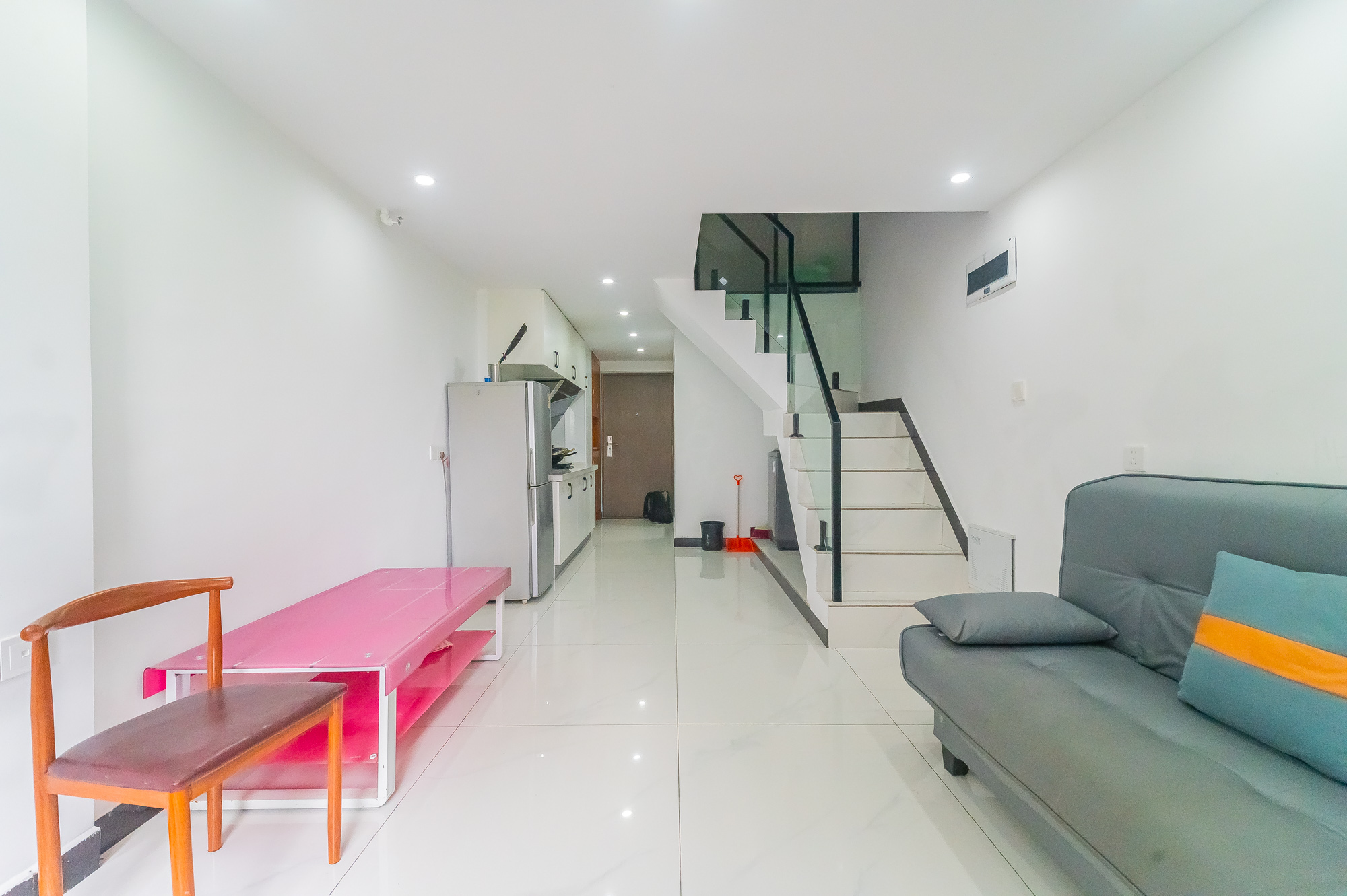 新城悦隽公园  2室2厅1卫    26.79万 新城悦隽公园  2室2厅1卫    26.79万客厅