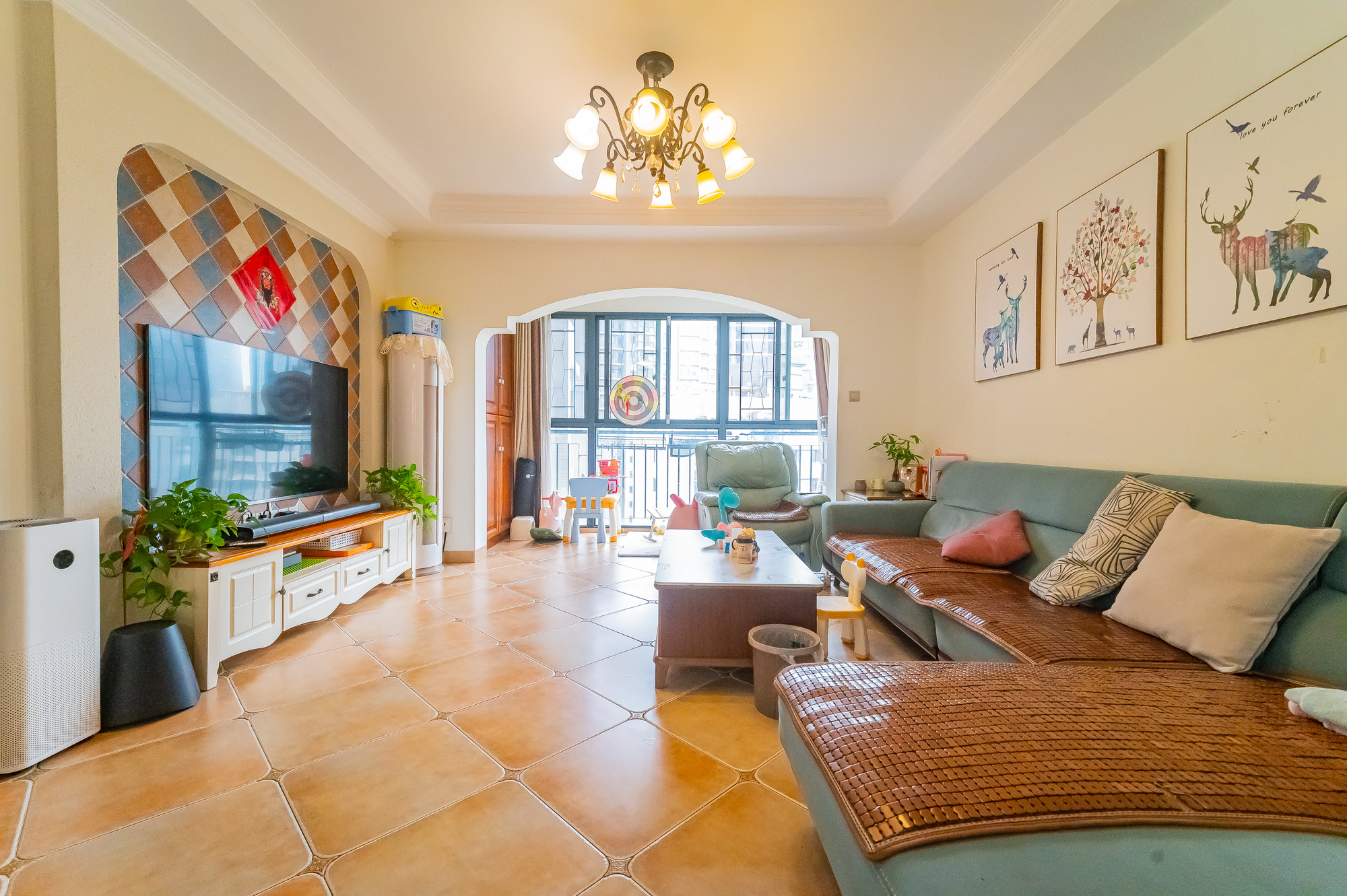 恒基凯旋门一二期 4室2厅2卫 148.0万 恒基凯旋门一二期 4室2厅2卫 148.0万客厅