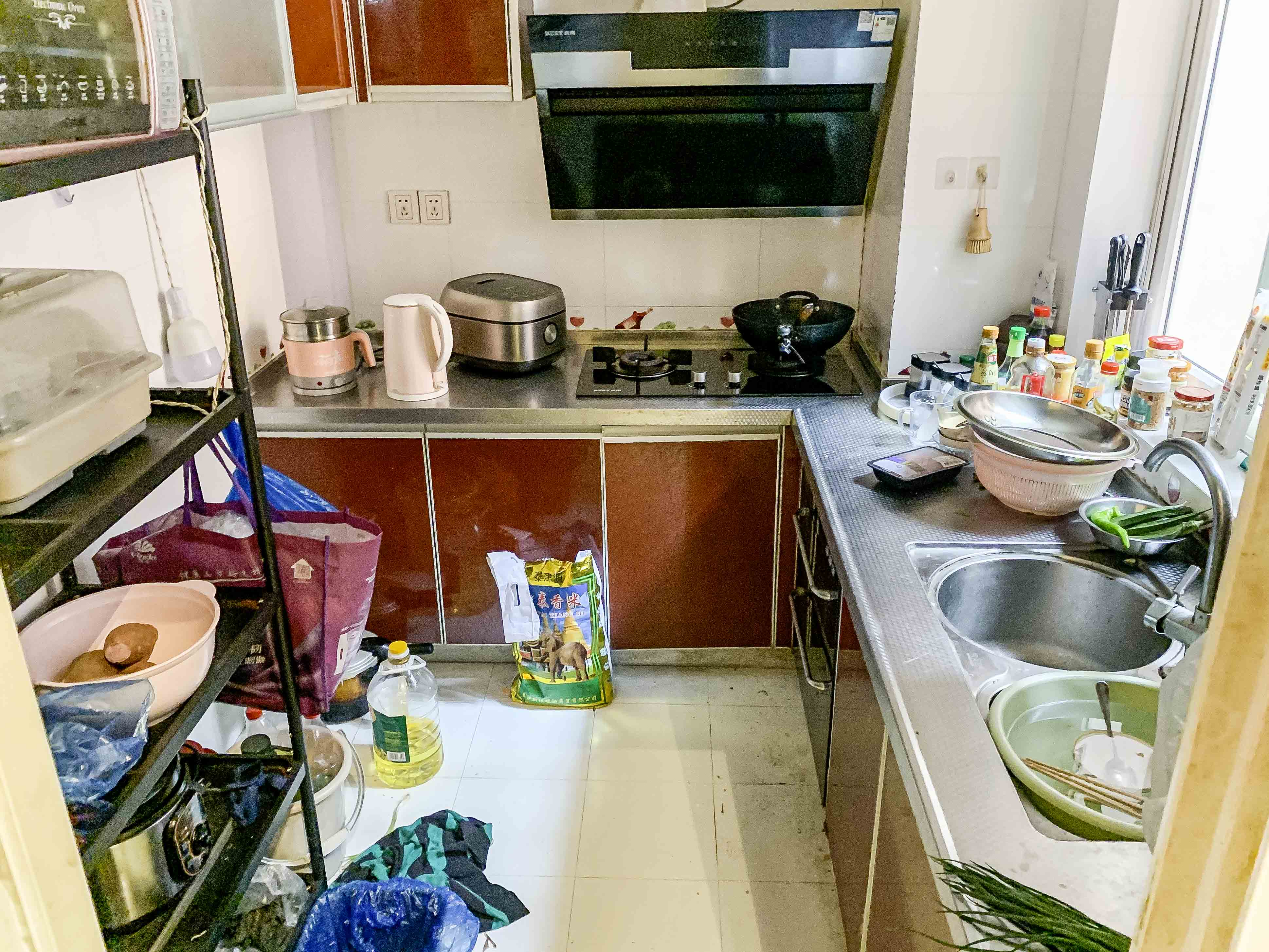 天剑华城 2室2厅1卫 65.0万 天剑华城 2室2厅1卫 65.0万厨房