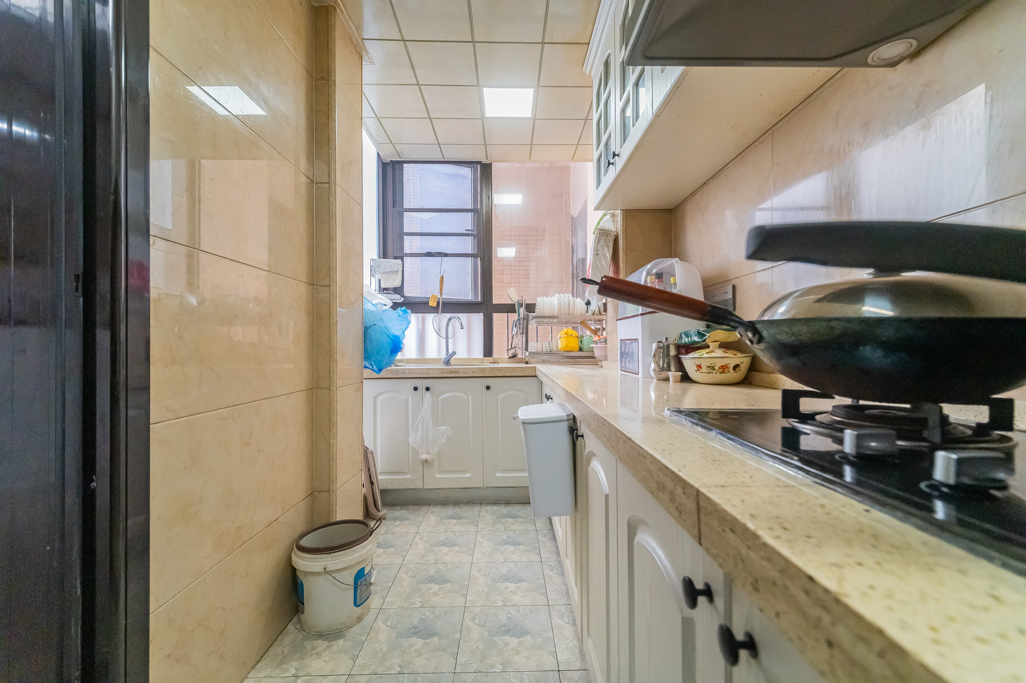 华润凤凰城三期 3室2厅2卫 102.0万 华润凤凰城三期 3室2厅2卫 102.0万厨房