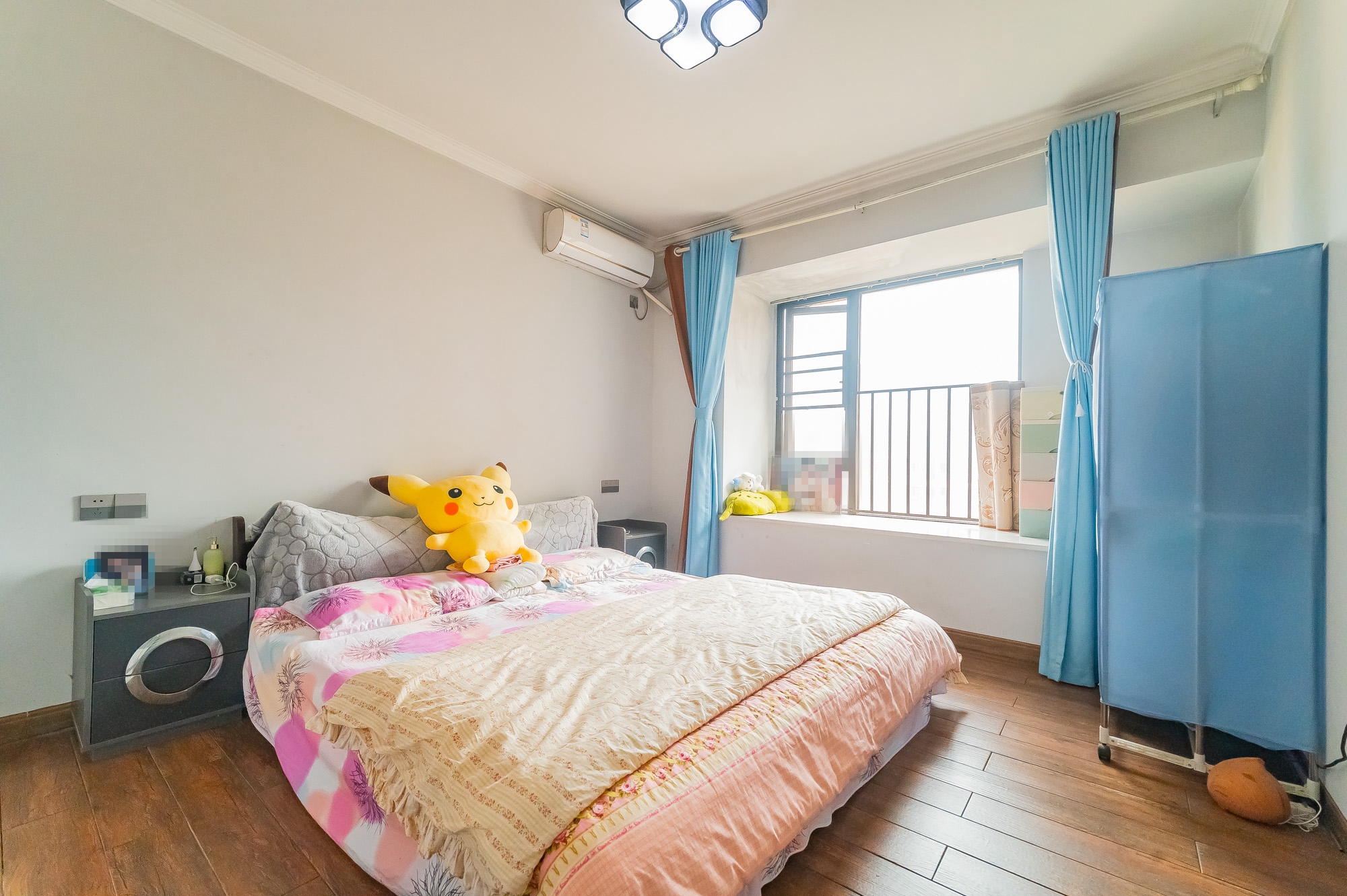 华润凤凰城三期 3室2厅2卫 102.0万 华润凤凰城三期 3室2厅2卫 102.0万卧室