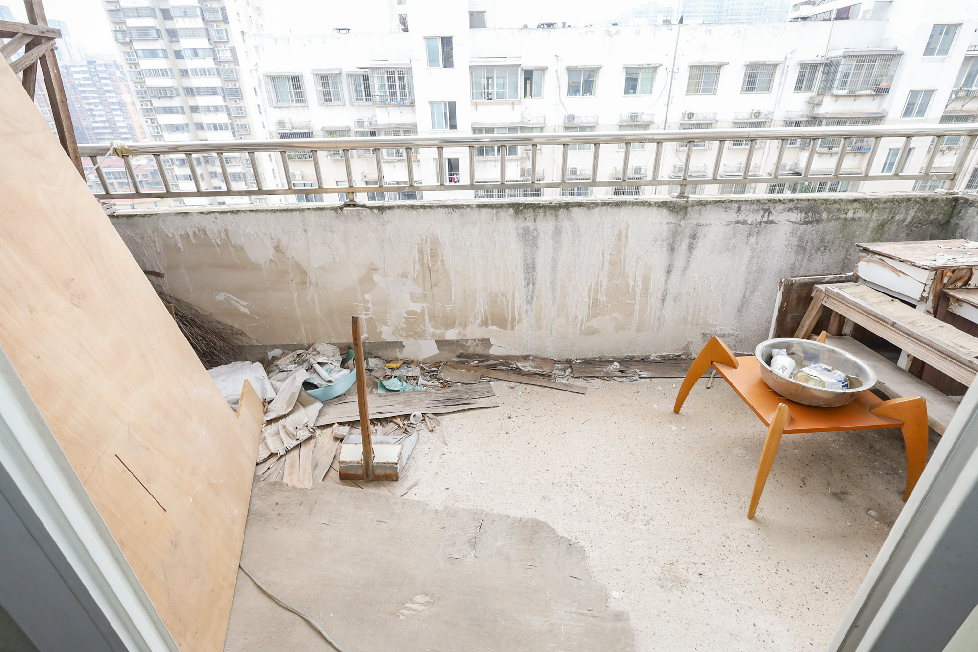 鸣沙苑总工会（市总工会宿舍）  3室2厅2卫   110.00万阳台