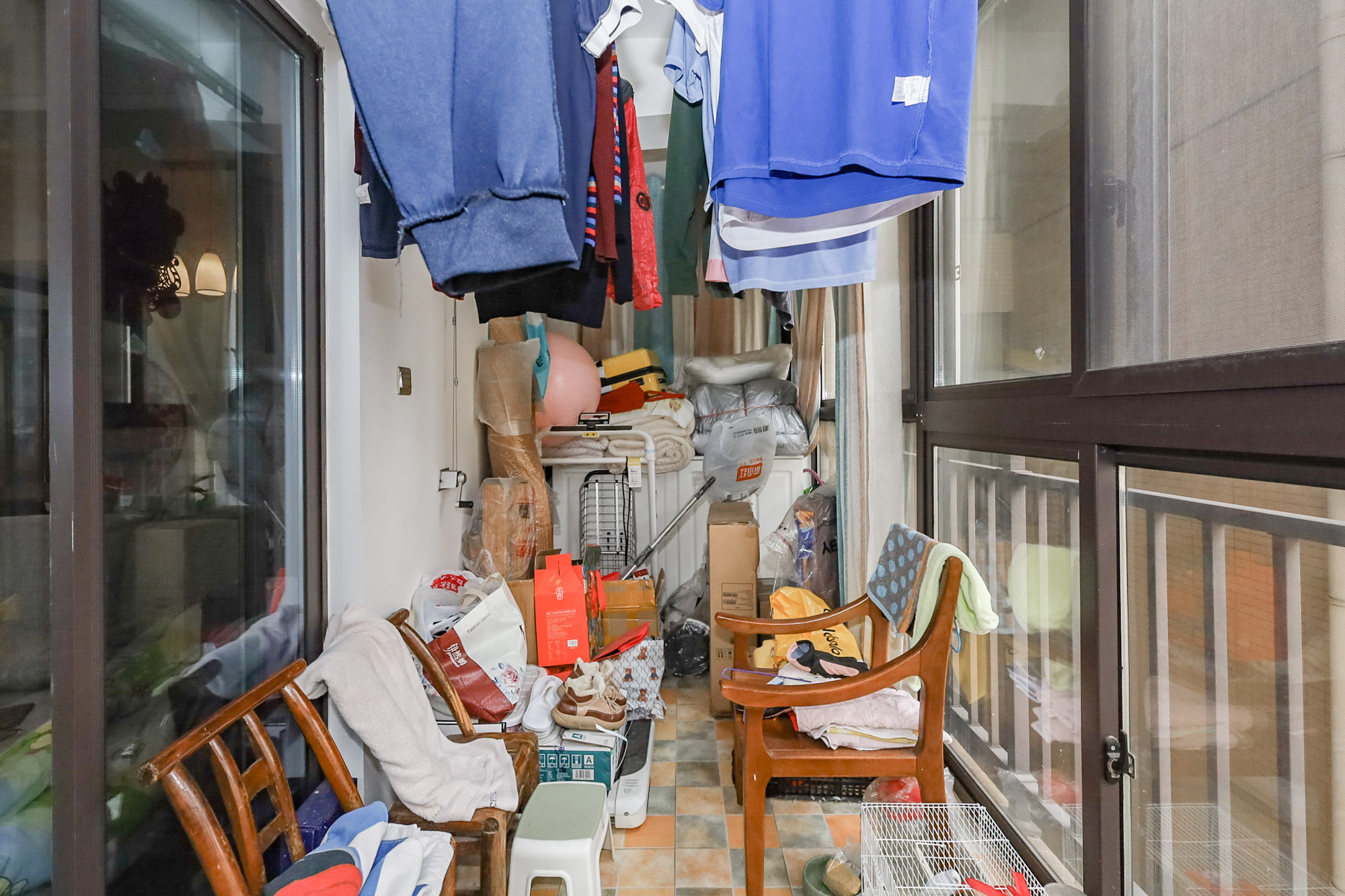 钰龙天下二期（钰龙佳园）  4室2厅2卫   255.00万阳台