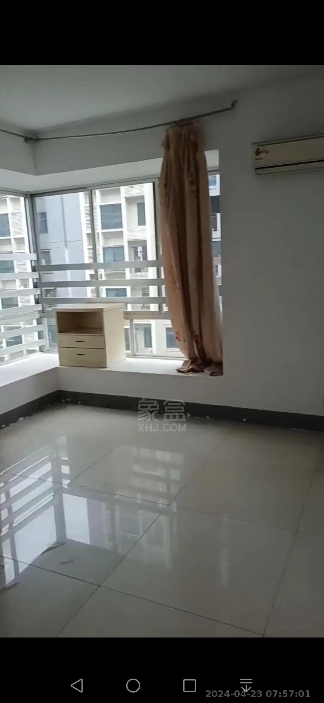 四季花园 3室2厅1卫 1800.00元/月 四季花园 3室2厅1卫 1800.00元/月室内图