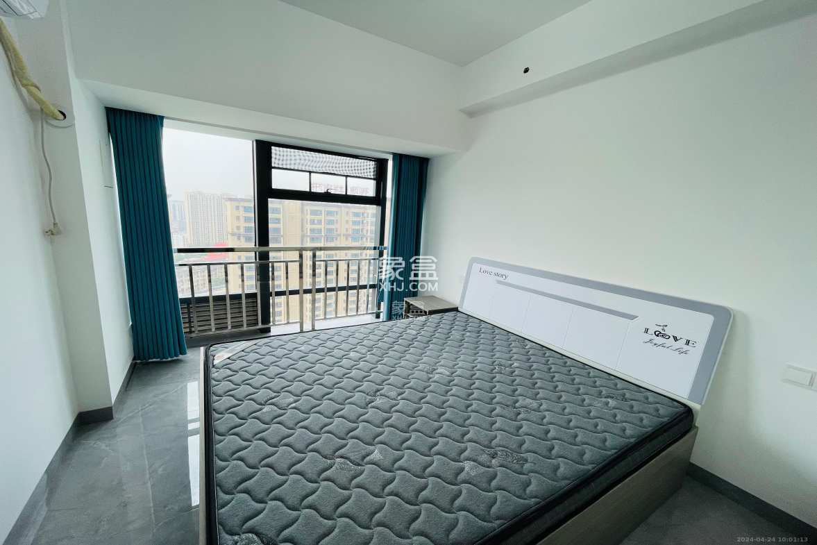 裕天国际商汇中心 0室0厅0卫 1800.00元/月 裕天国际商汇中心 0室0厅0卫 1800.00元/月室内图