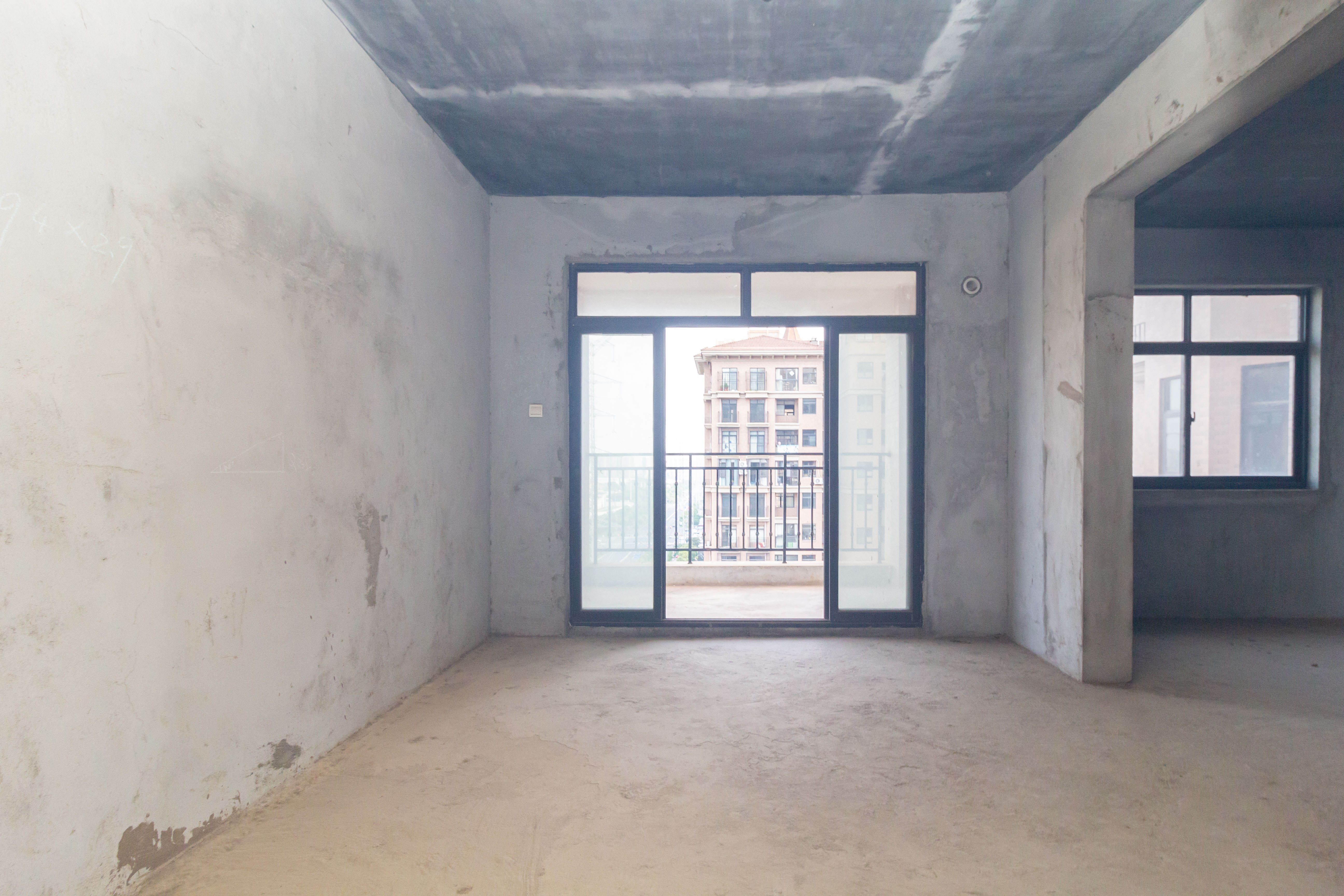 康桥长郡 4室2厅2卫 76.8万 康桥长郡 4室2厅2卫 76.8万卧室