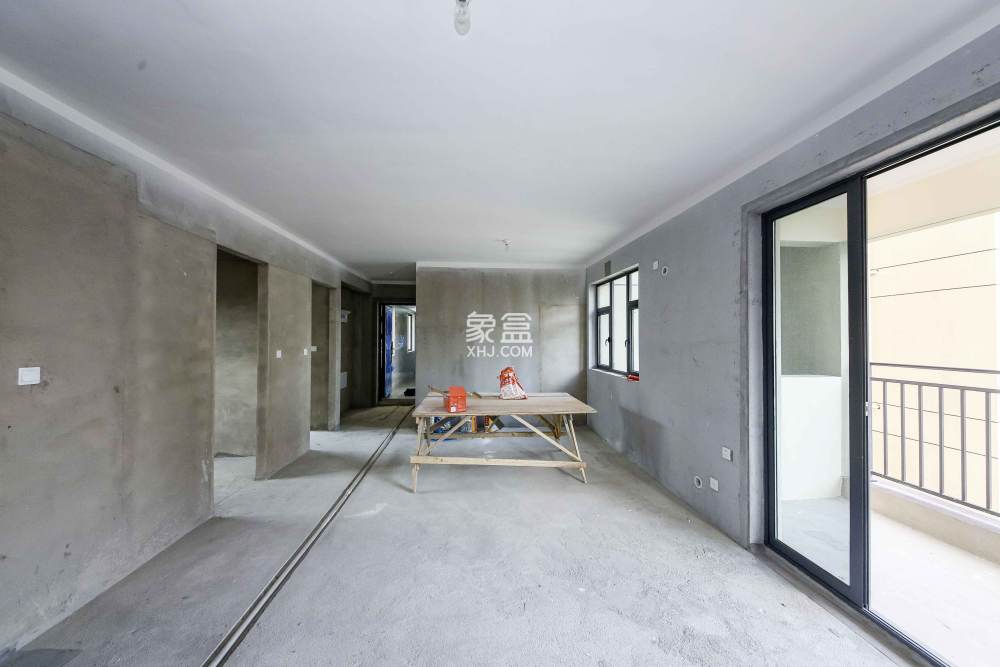 中建钰和城D区  3室2厅2卫    142.0万