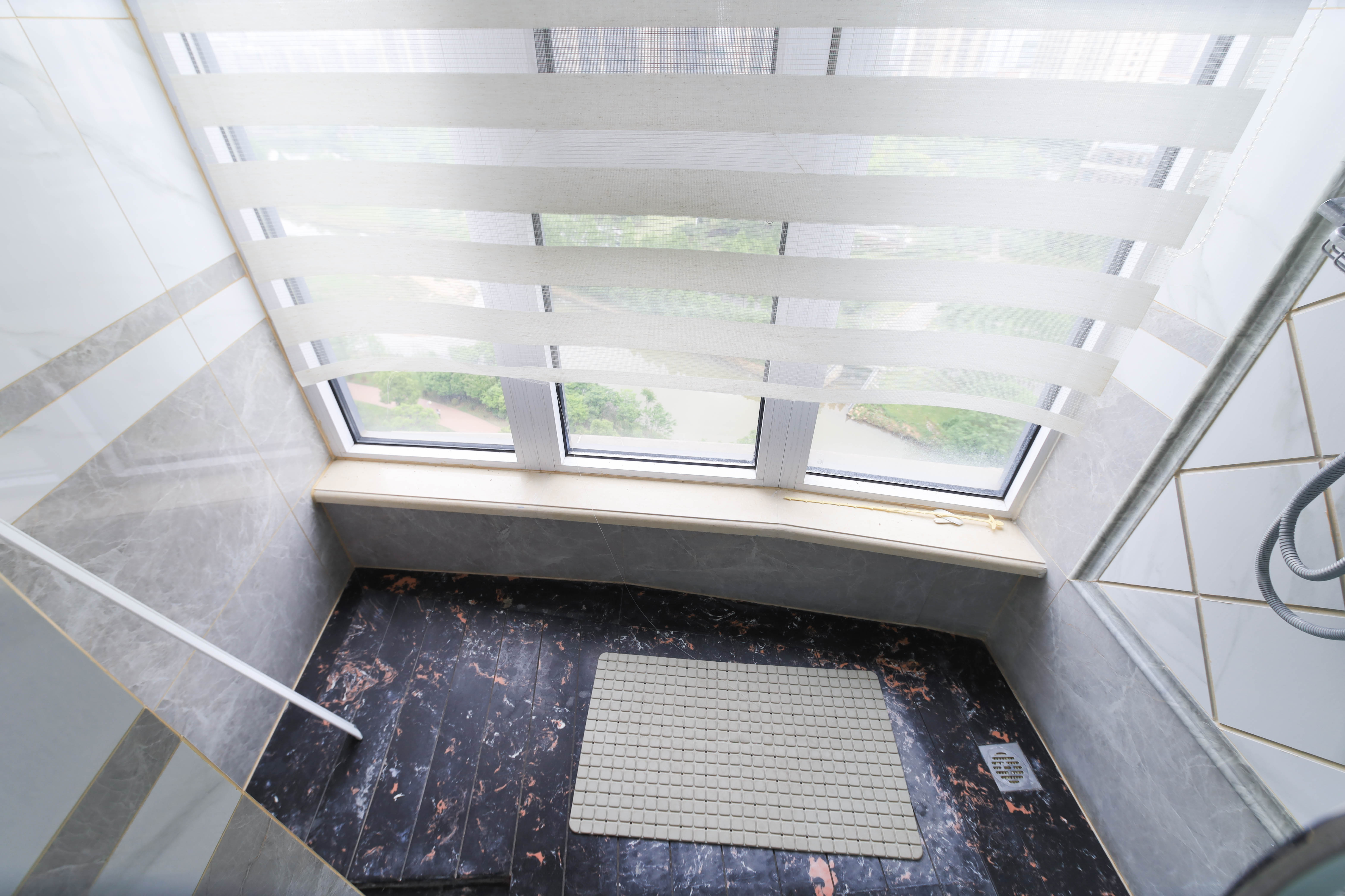 五矿万境水岸二期(五矿万境水岸和苑)  4室2厅2卫    268.0万 五矿万境水岸二期(五矿万境水岸和苑)  4室2厅2卫    268.0万其他