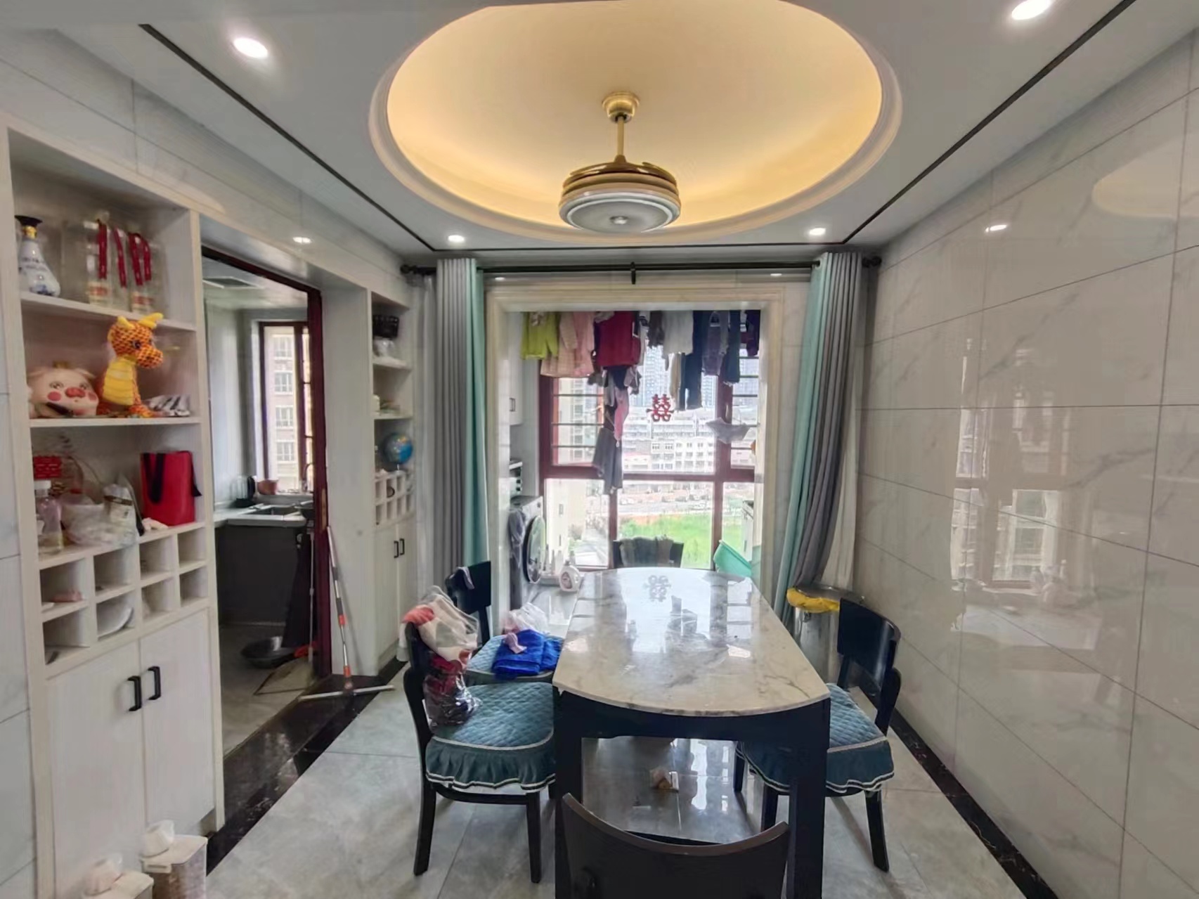 白金汉宫 4室2厅2卫 85.0万 白金汉宫 4室2厅2卫 85.0万室内图