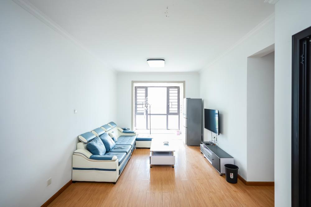 通号岭绣苑  3室2厅1卫    60.0万