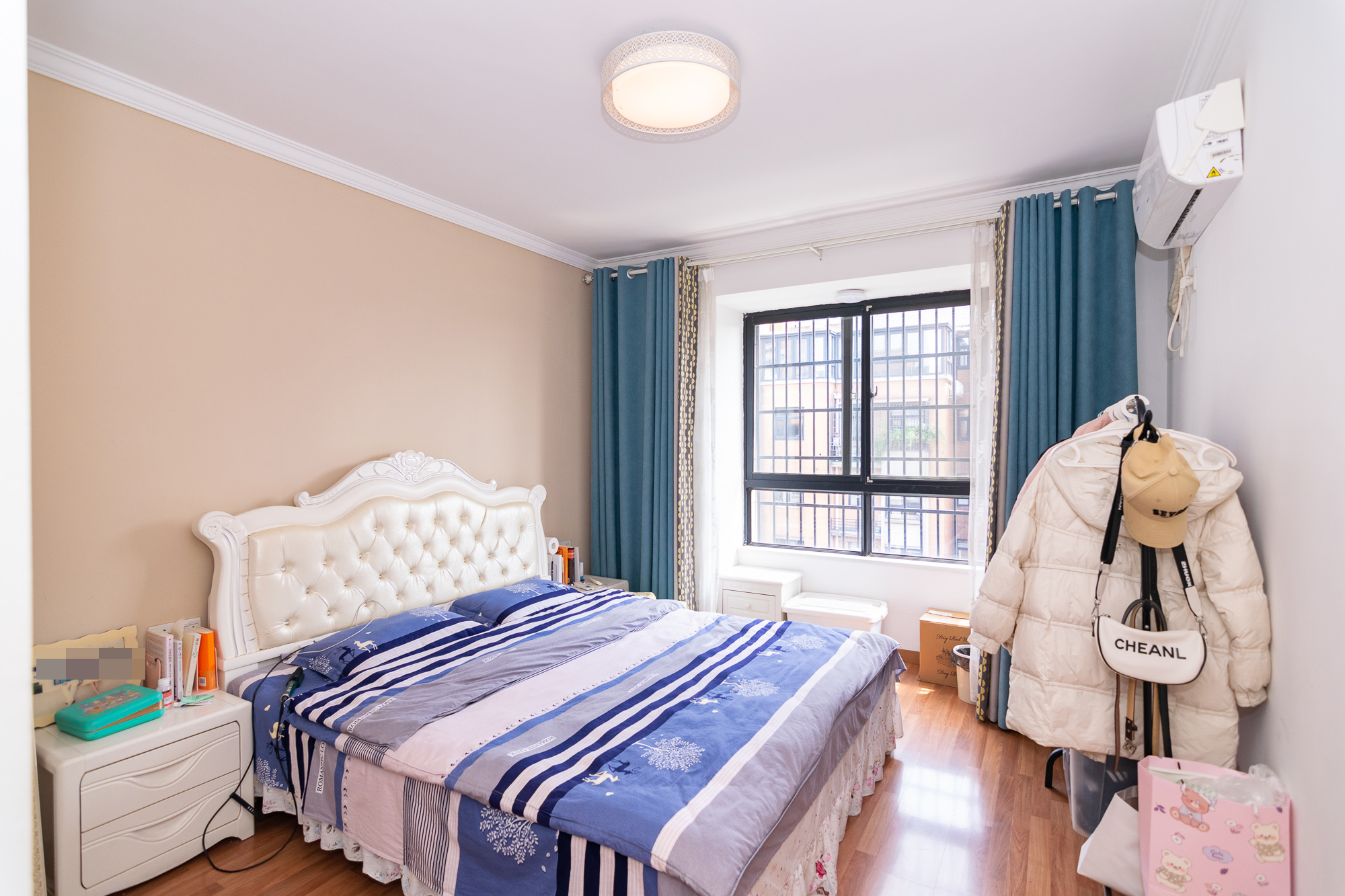 丽景华庭  4室2厅2卫    125.67万 丽景华庭  4室2厅2卫    125.67万卧室