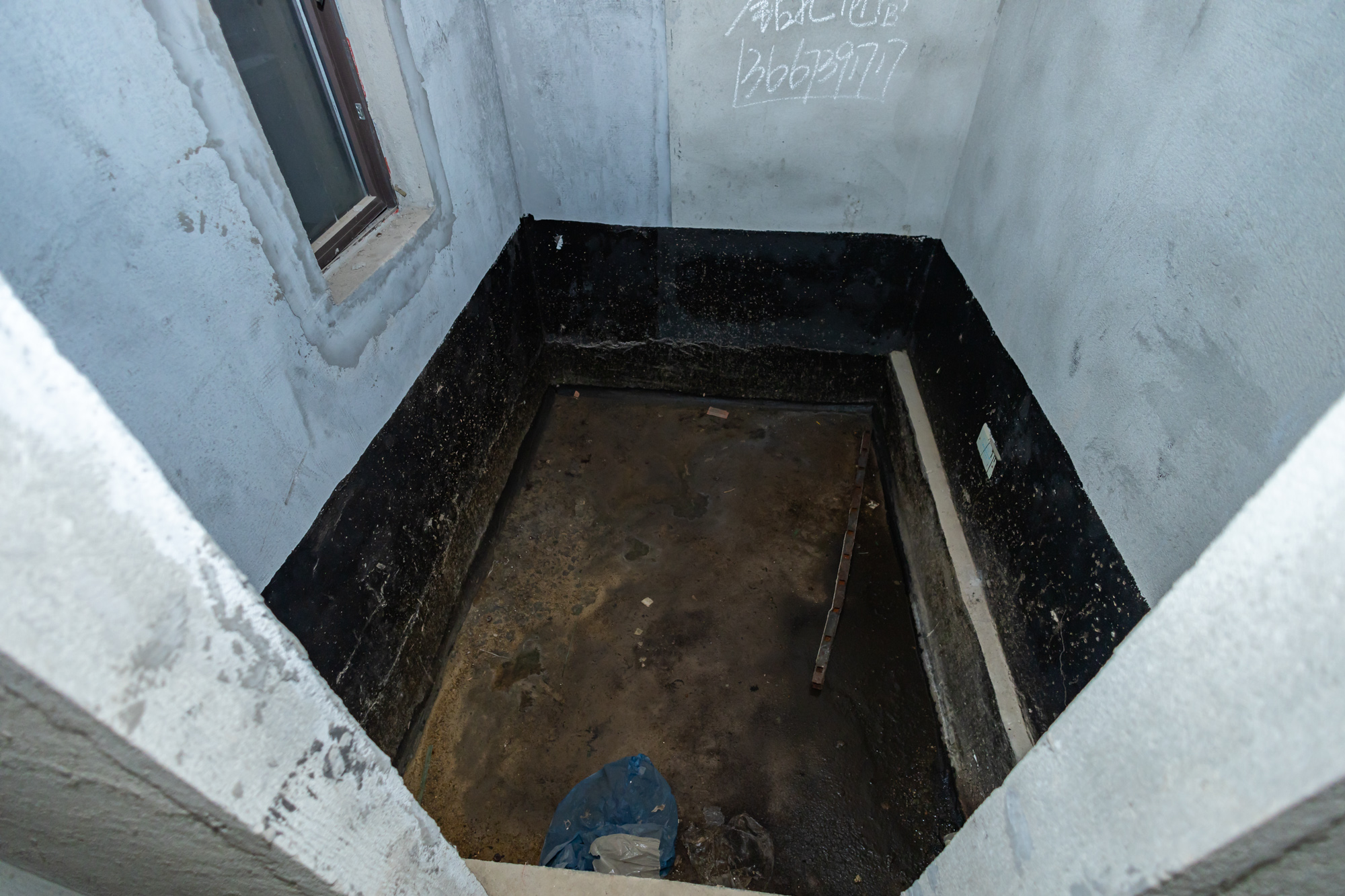 艾美潇湘 6室2厅2卫 180.0万 艾美潇湘 6室2厅2卫 180.0万卫生间