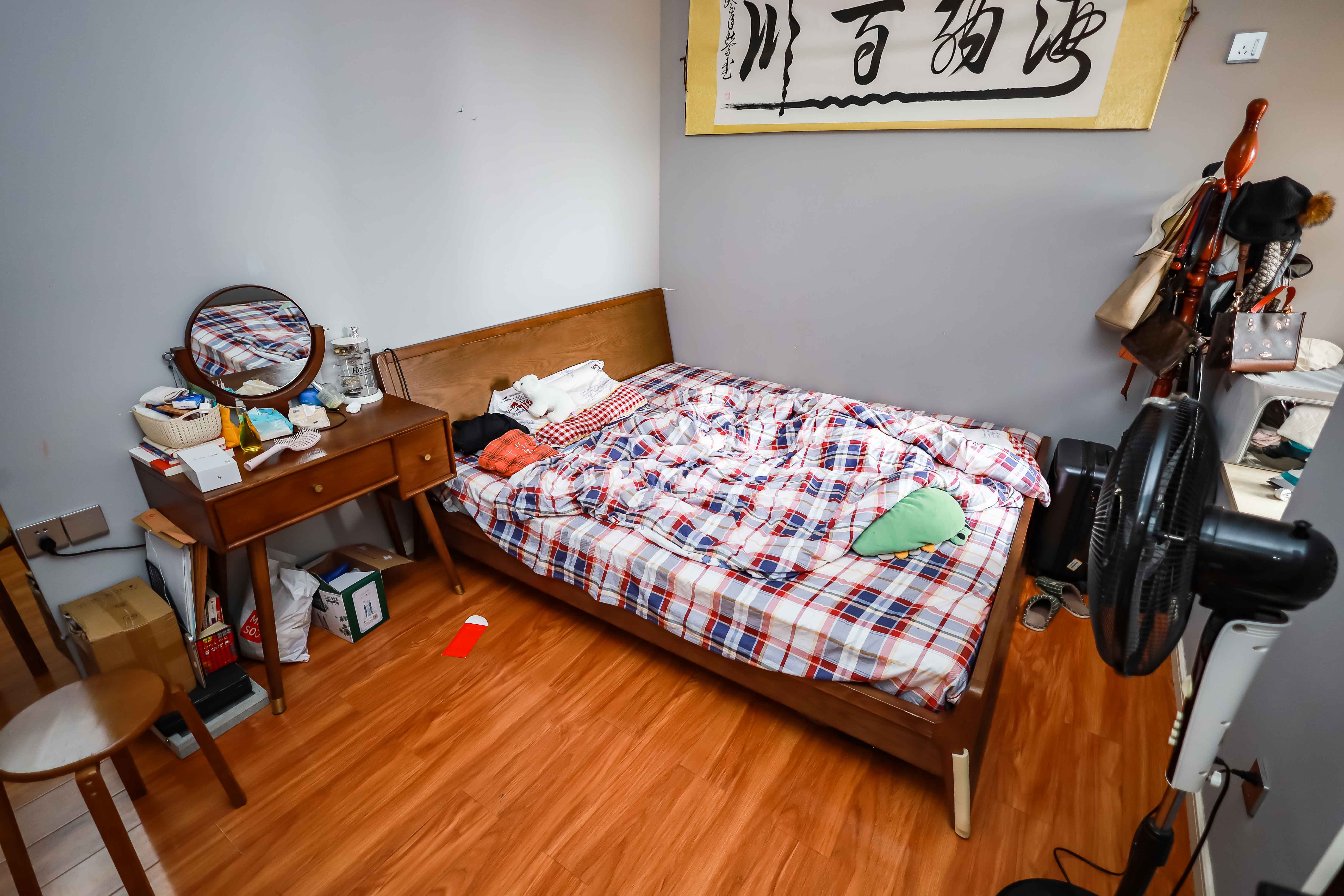 北京御园一二期（国泰嘉园）  3室2厅1卫   138.40万卧室
