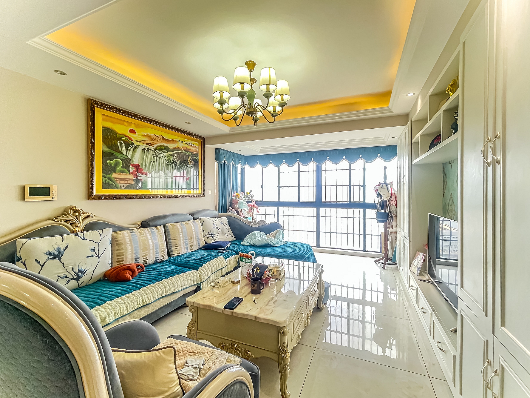 和悦城(蟠龙景苑) 3室1厅2卫 89.8万 和悦城(蟠龙景苑) 3室1厅2卫 89.8万客厅