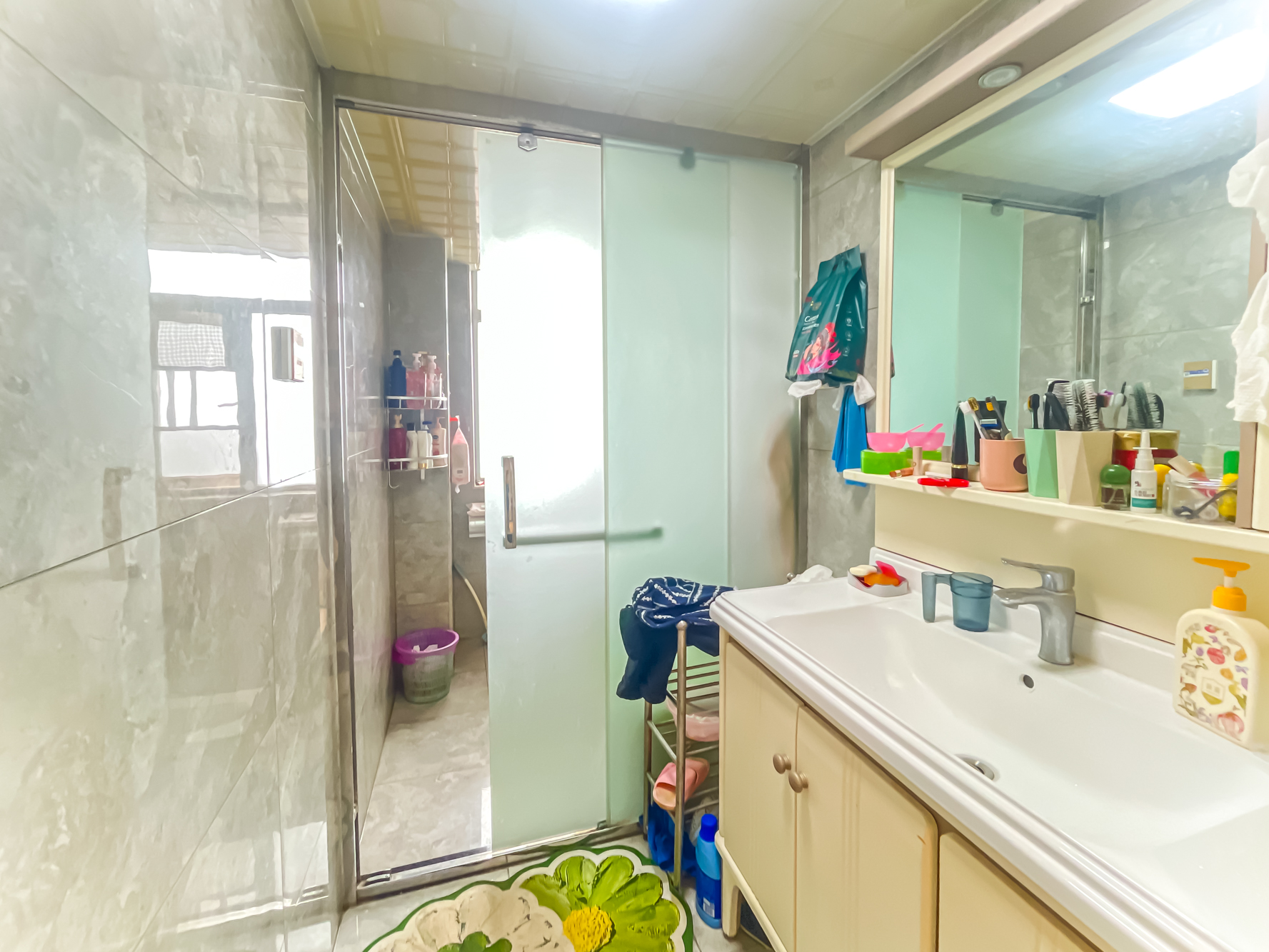 和悦城(蟠龙景苑) 3室1厅2卫 89.8万 和悦城(蟠龙景苑) 3室1厅2卫 89.8万卫生间