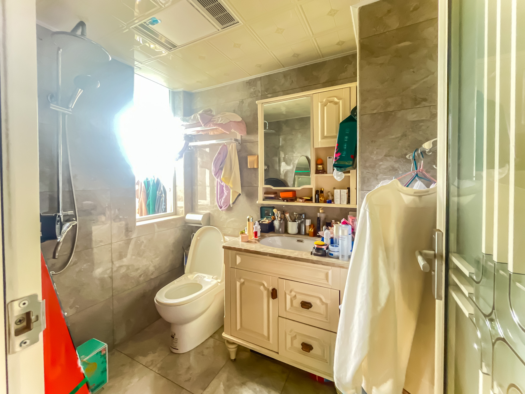 和悦城(蟠龙景苑) 3室1厅2卫 89.8万 和悦城(蟠龙景苑) 3室1厅2卫 89.8万卫生间