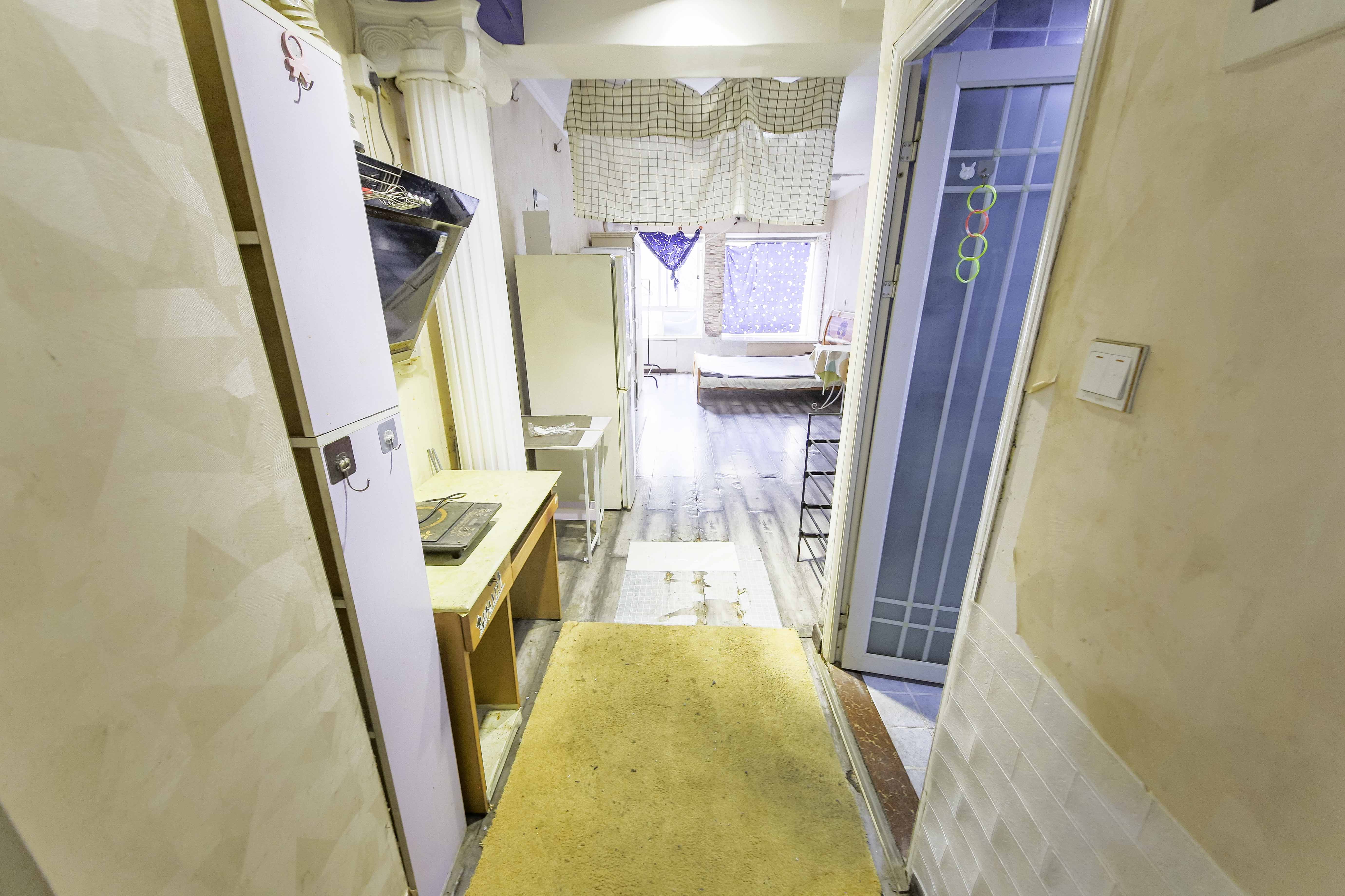 上峰苑(兰亭玥岛) 1室1厅1卫 20.0万 上峰苑(兰亭玥岛) 1室1厅1卫 20.0万厨房